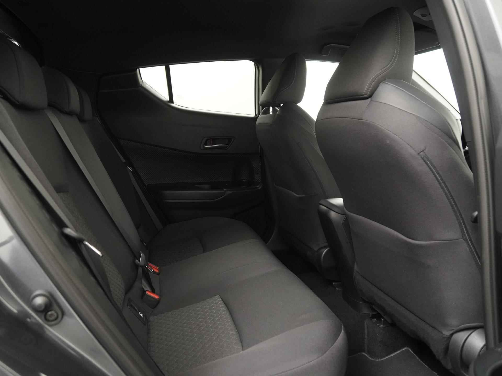 Toyota C-HR 2.0 Hybrid Style Premium | Bi-LED | Camera | Blind spot | Carplay |  Zondag Open! - 22/36