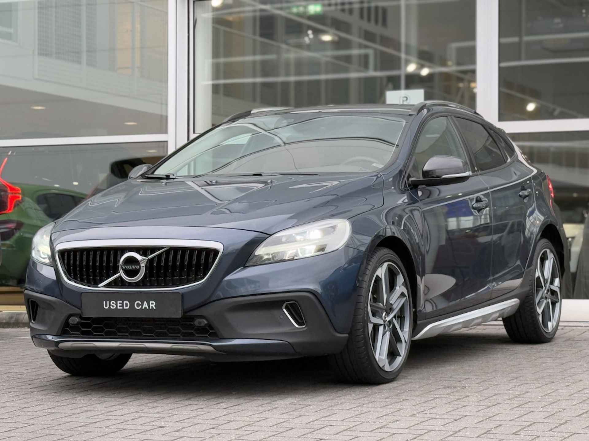 Volvo V40 Cross Country T3 153PK AUT Polar+ Luxury| Panodak| Leder| Camera| DAB+| Keyles - 3/46