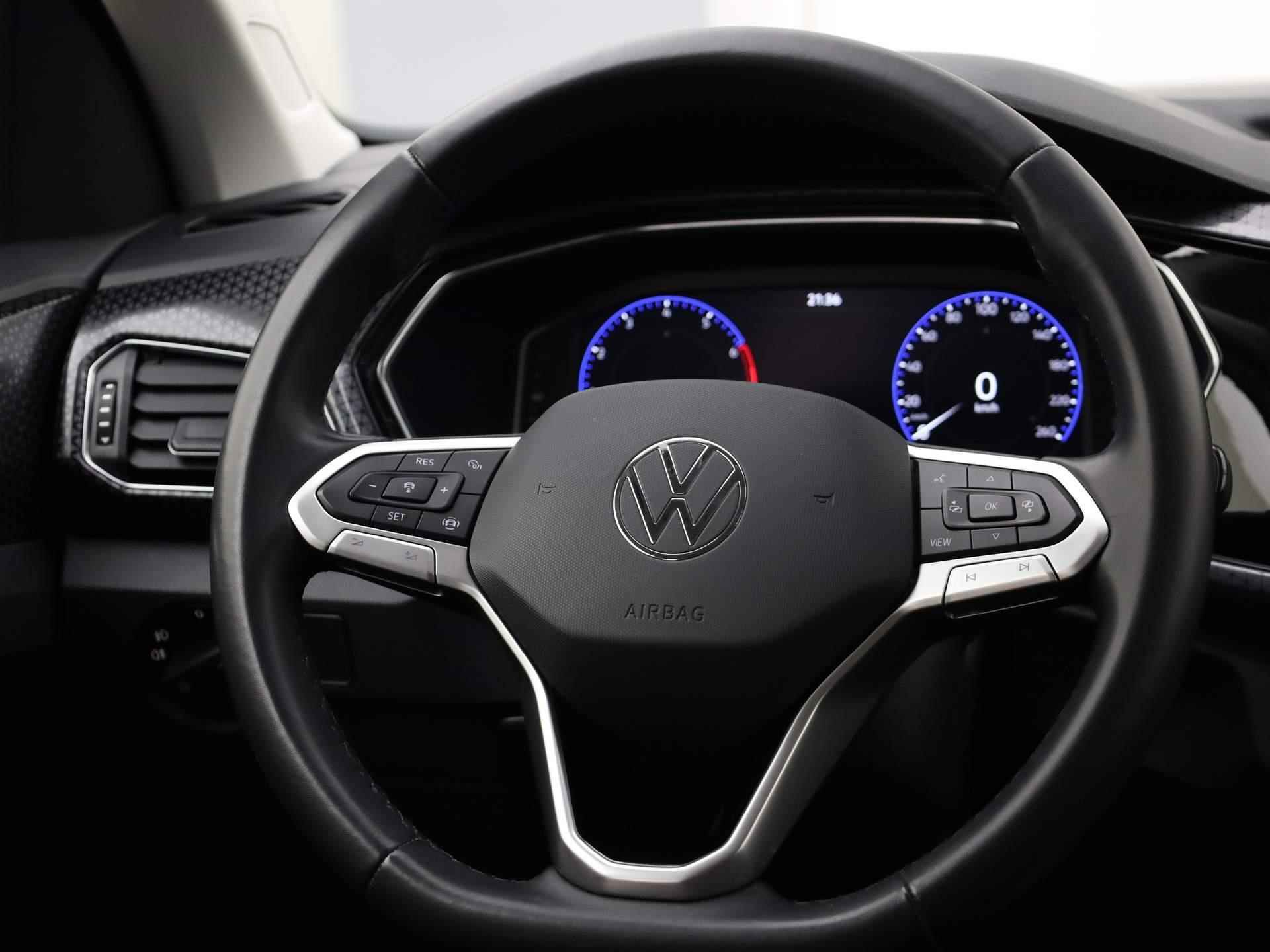Volkswagen T-Cross 1.5TSI/150PK Style DSG · LED · Parkeersensoren + camera · Lane assist - 32/39