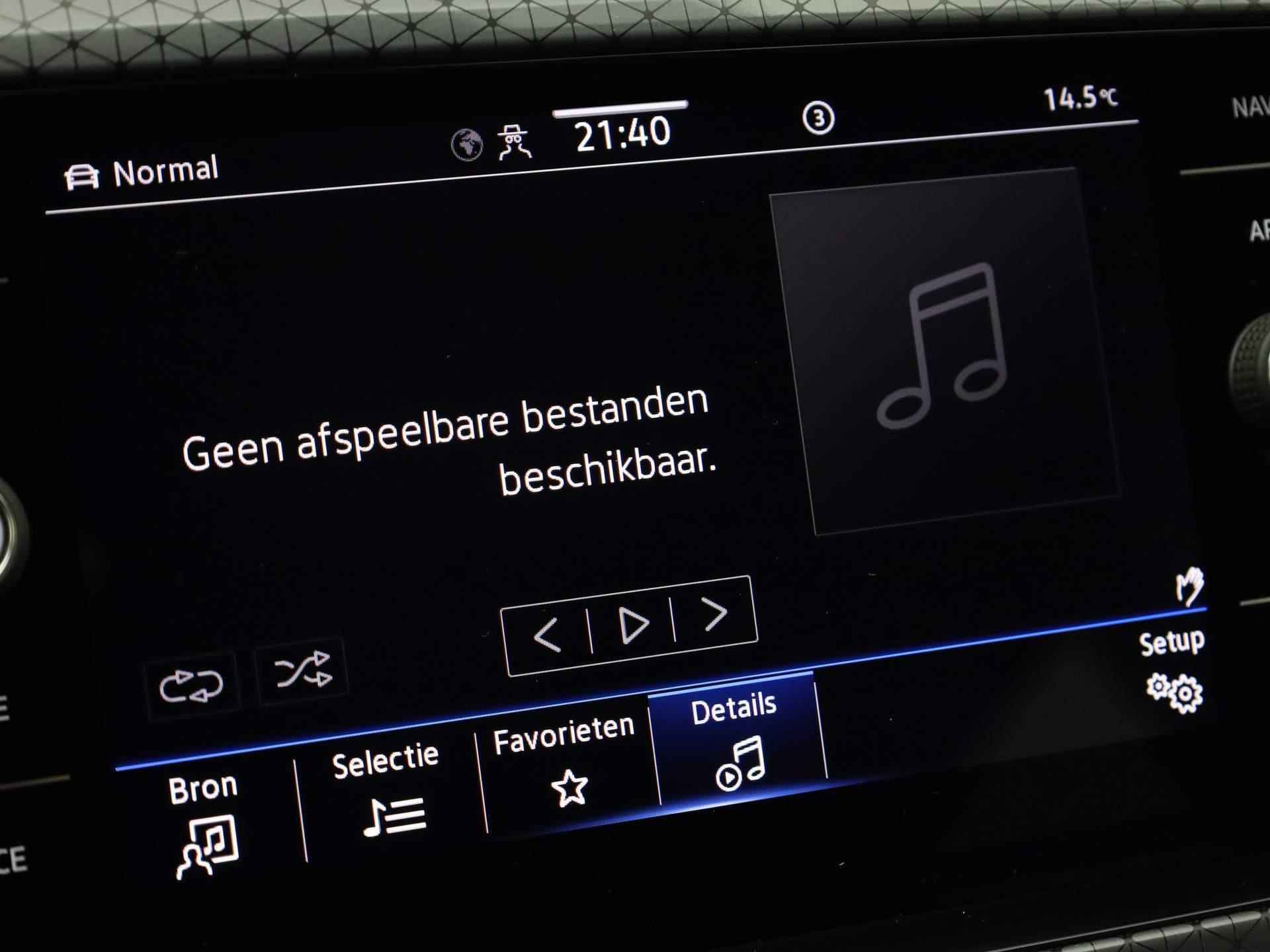 Volkswagen T-Cross 1.5TSI/150PK Style DSG · LED · Parkeersensoren + camera · Lane assist - 38/39