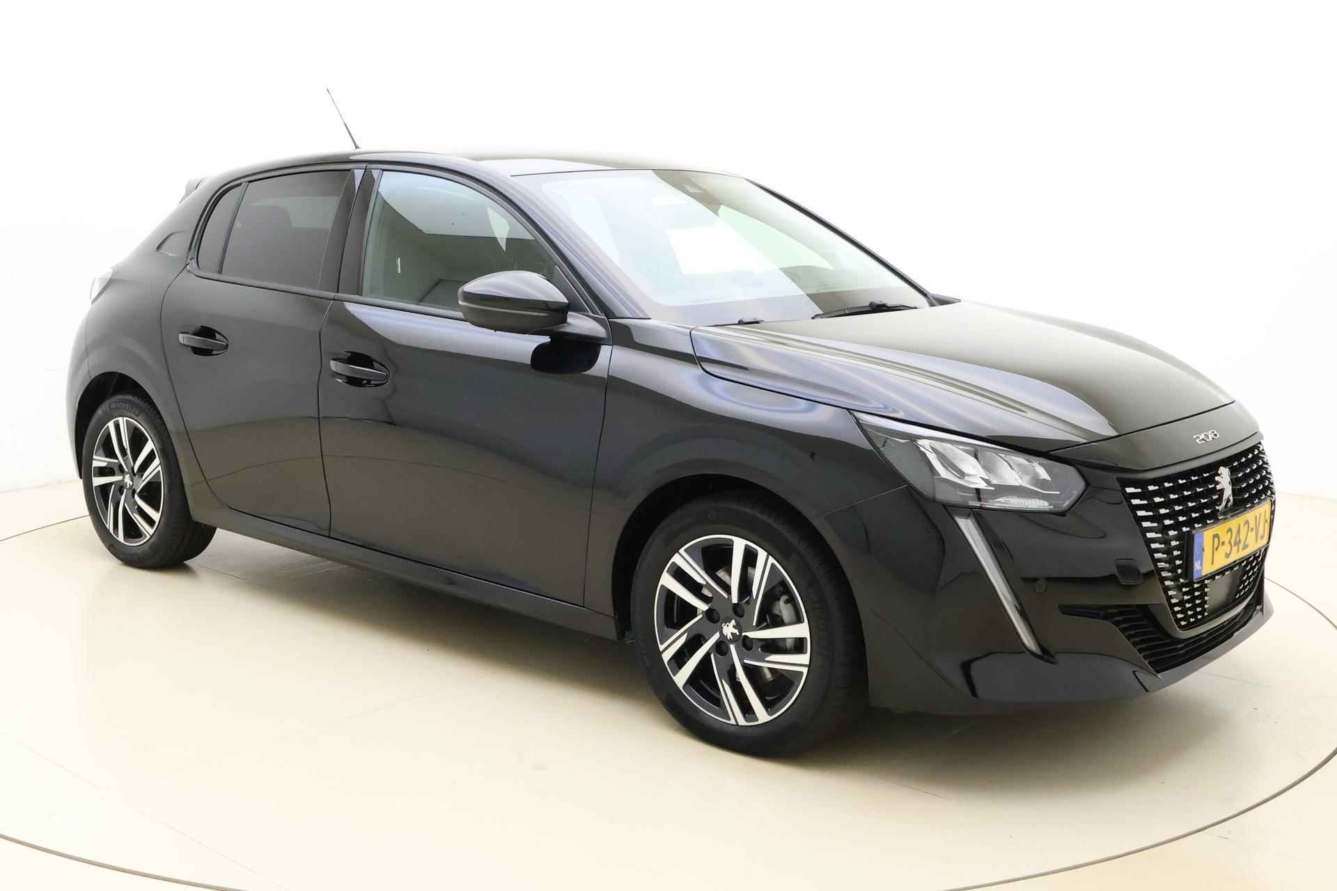 Peugeot 208 1.2 PureTech Allure Pack 100 PK | Handgeschakeld | Cruise Control | Navigatie | Parkeersensor | Airco | Camera | Start/stop | 1e eigenaar - 9/35