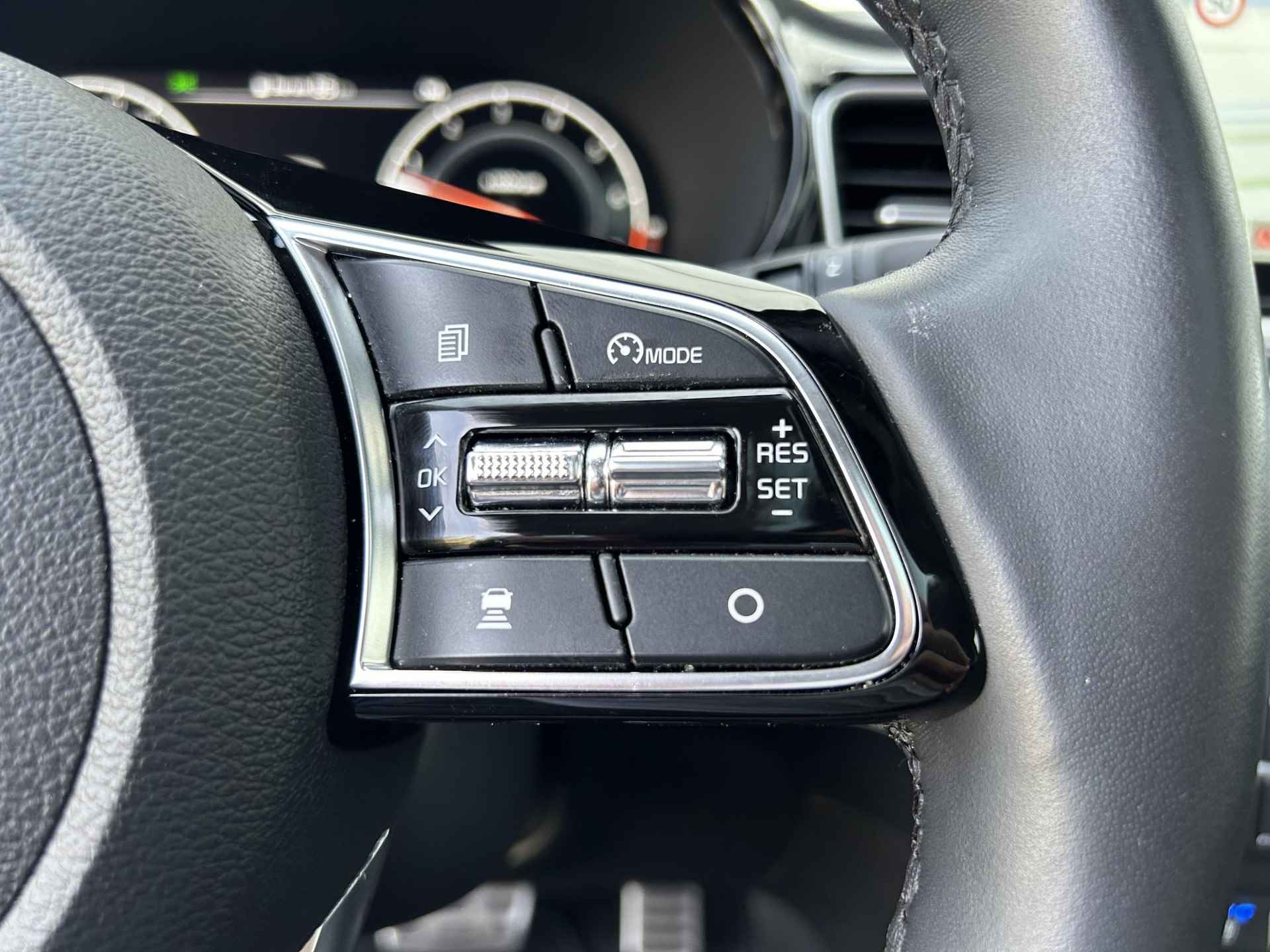 Kia XCeed 1.5 T-GDI MHEV ExecutiveLine Automaat | Panoramadak | JBL | Leder | 18" Velgen | Stuur-/Stoelverwarming | Camera | Navi | Key-Less | Apple CarPlay/Android Auto | Clima | PDC | Cruise | LED | - 17/32