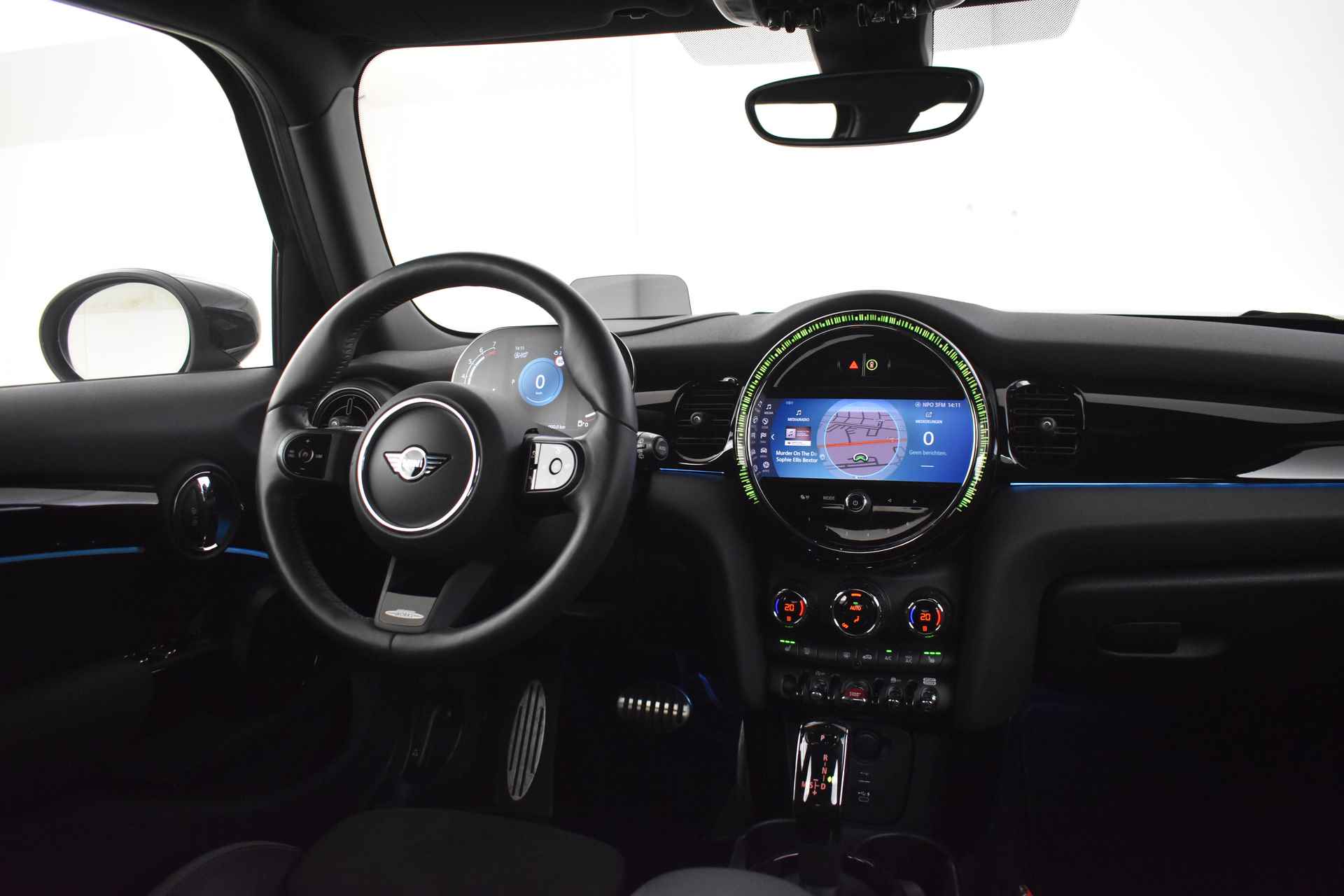 MINI Hatchback Cooper JCW Automaat / Sportstoelen / Stoelverwarming / Achteruitrijcamera / LED / Adaptief onderstel / Head-Up / Cruise Control / Verwarmd stuurwiel - 17/48