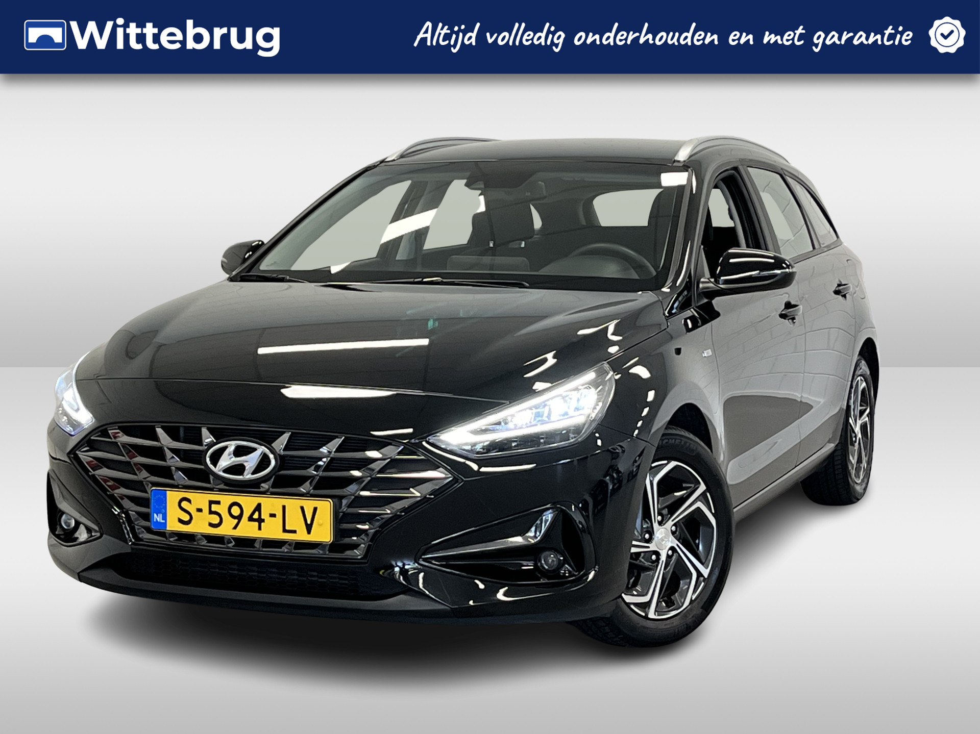 Hyundai i30 Wagon 1.0 T-GDi MHEV Comfort Smart | Navigatie | Camera | Climate Control | Lichtmetalen Velgen | bij viaBOVAG.nl