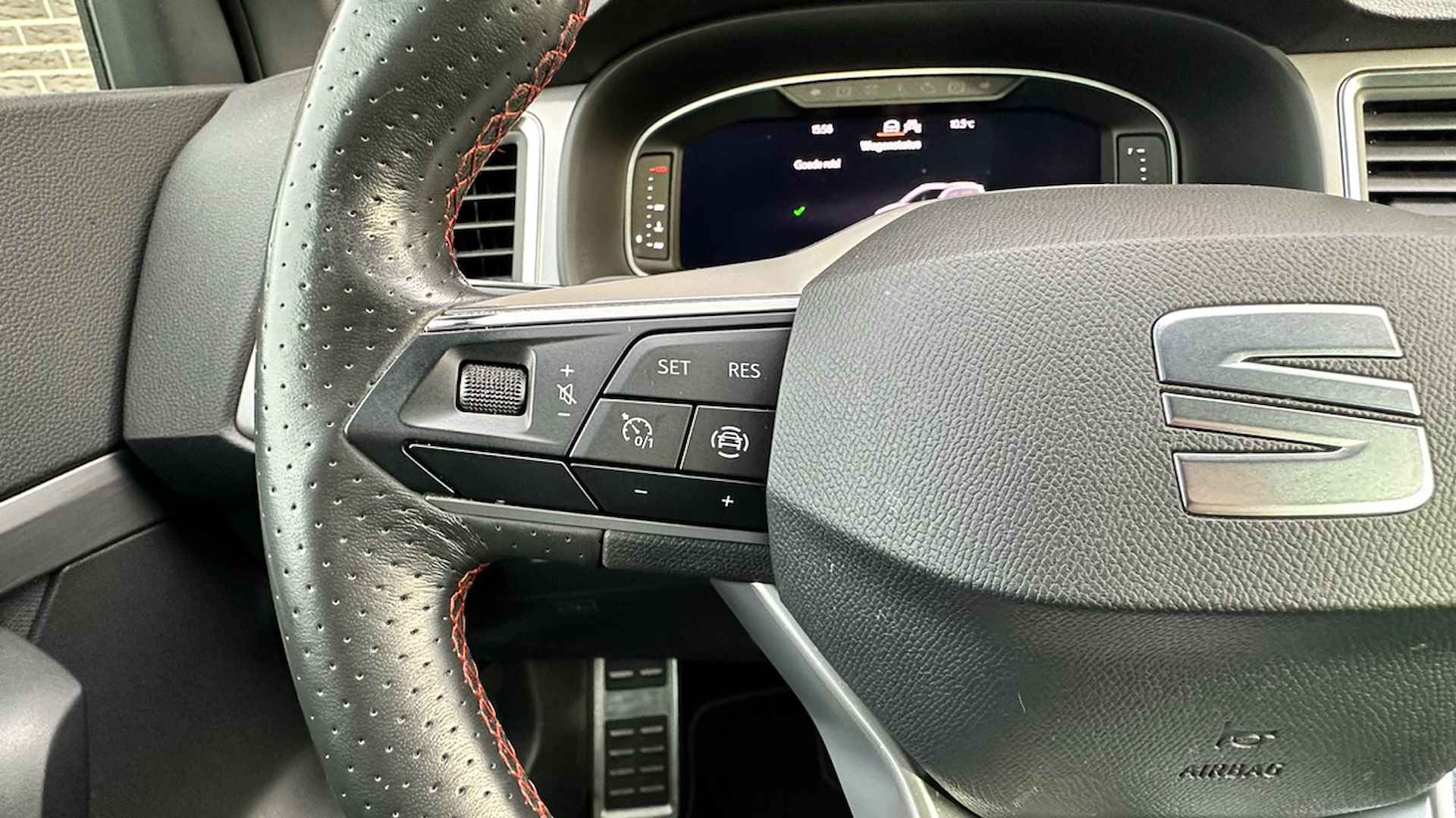 SEAT Ateca 2.0 TDI FR Business Intense | Navigatie | DAB+ | Apple carplay/Android Auto | 360 Camera | Keyless - 21/36