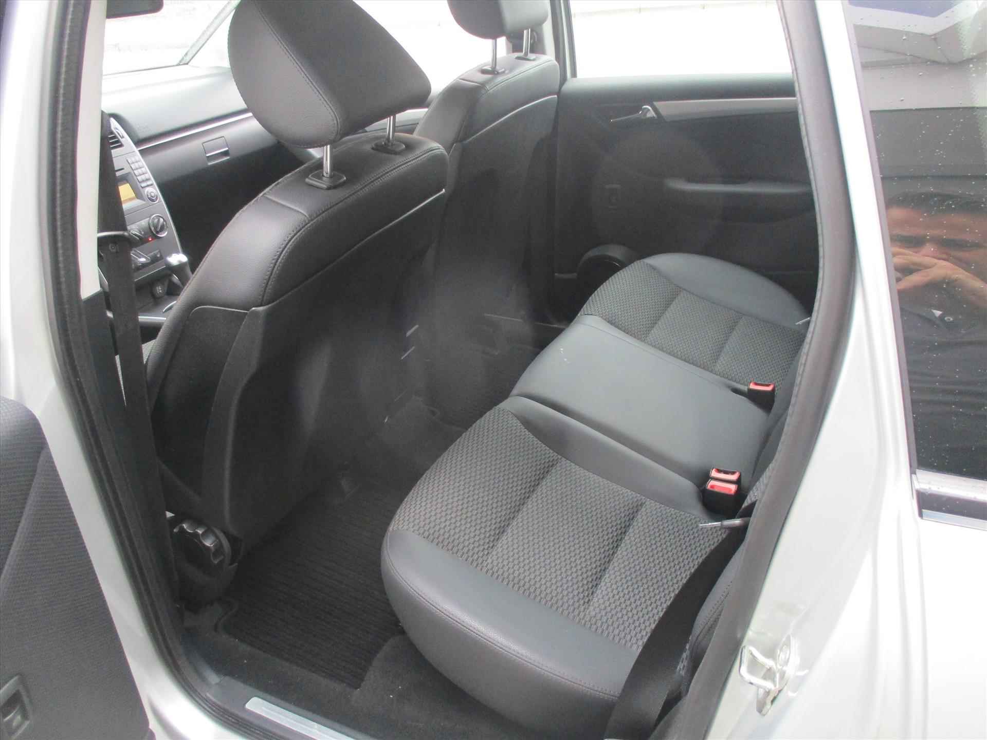 MERCEDES B-Klasse B 200 AUTOMAAT / HOGE INSTAP - 10/14