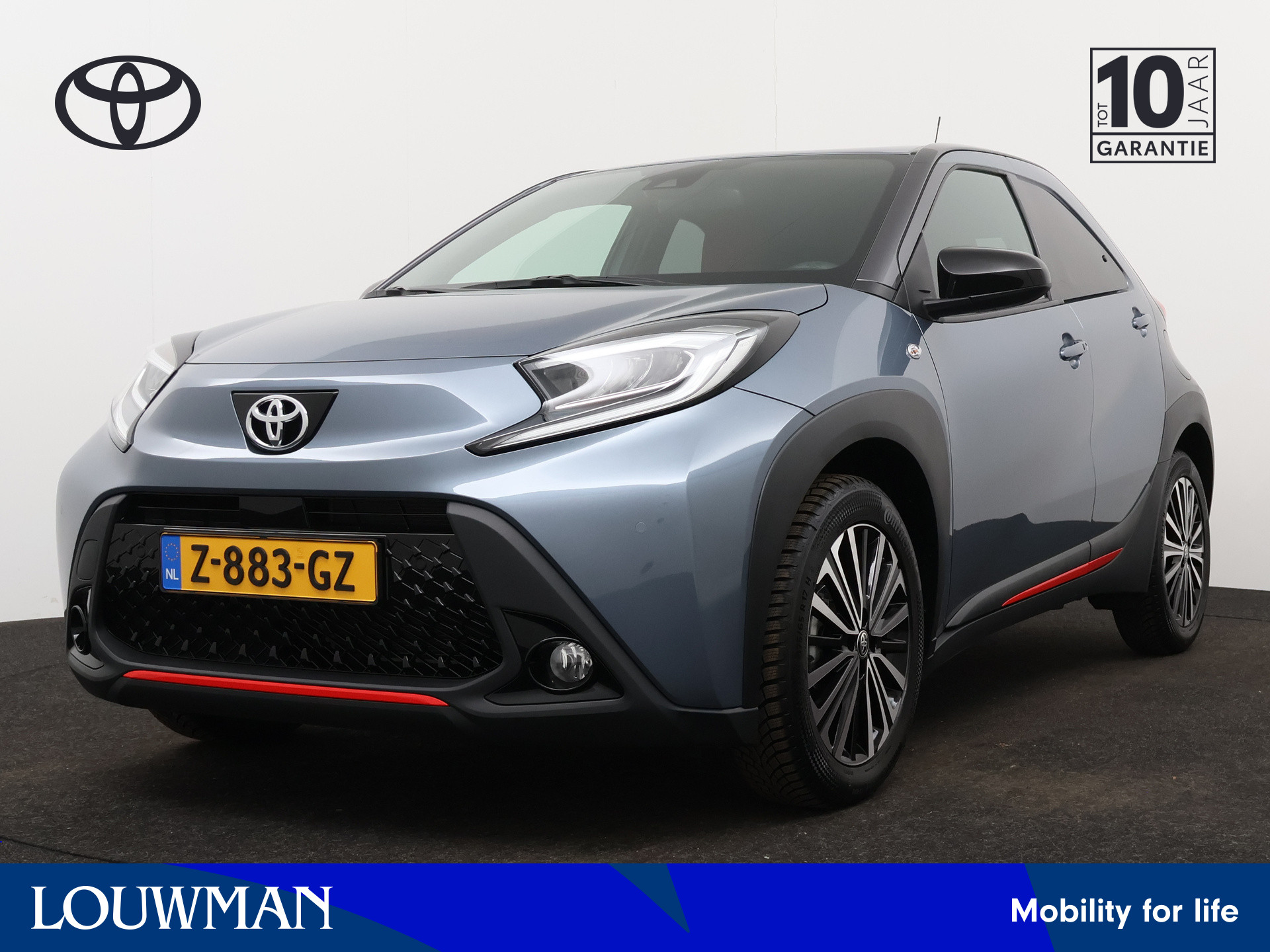 Toyota Aygo X 1.0 VVT-i Premium Limited | LM velgen 17 inch | Navigatie | JBL | Stoelverwarming | bij viaBOVAG.nl