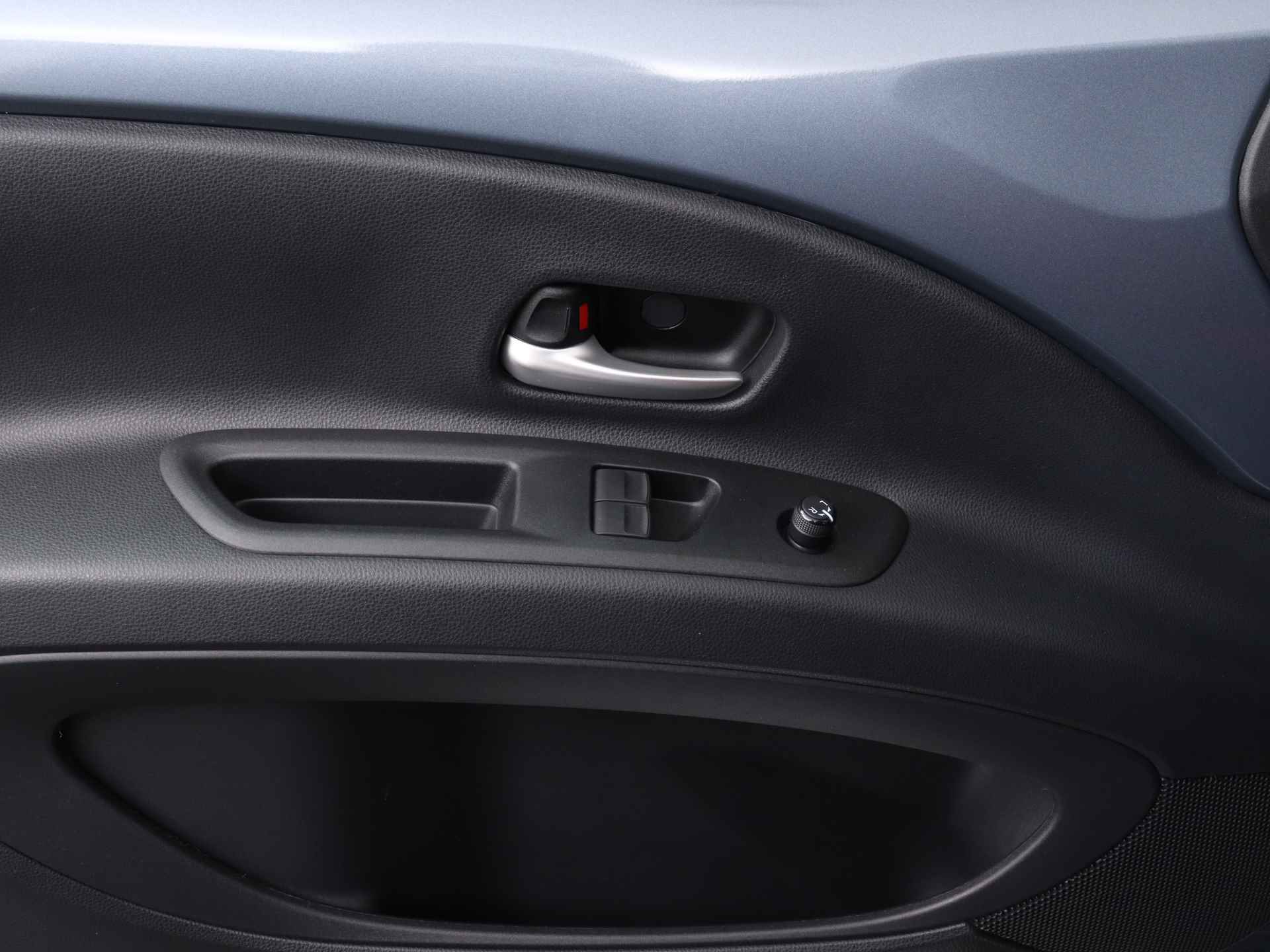Toyota Aygo X 1.0 VVT-i Premium Limited | LM velgen 17 inch | Navigatie | JBL | Stoelverwarming | - 33/46