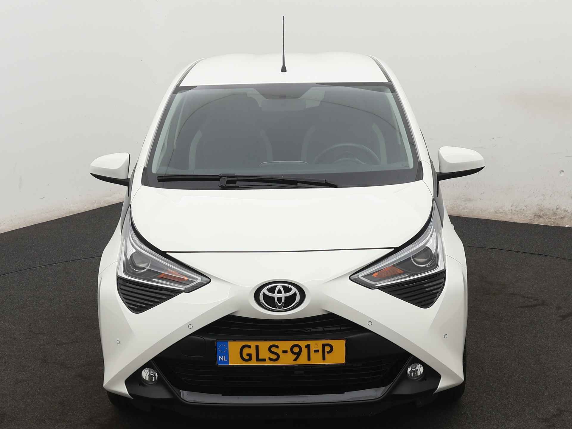 Toyota Aygo 1.0 X-Joy Limited | Automaat | Parkeersensoren | Parkeercamera | - 28/44