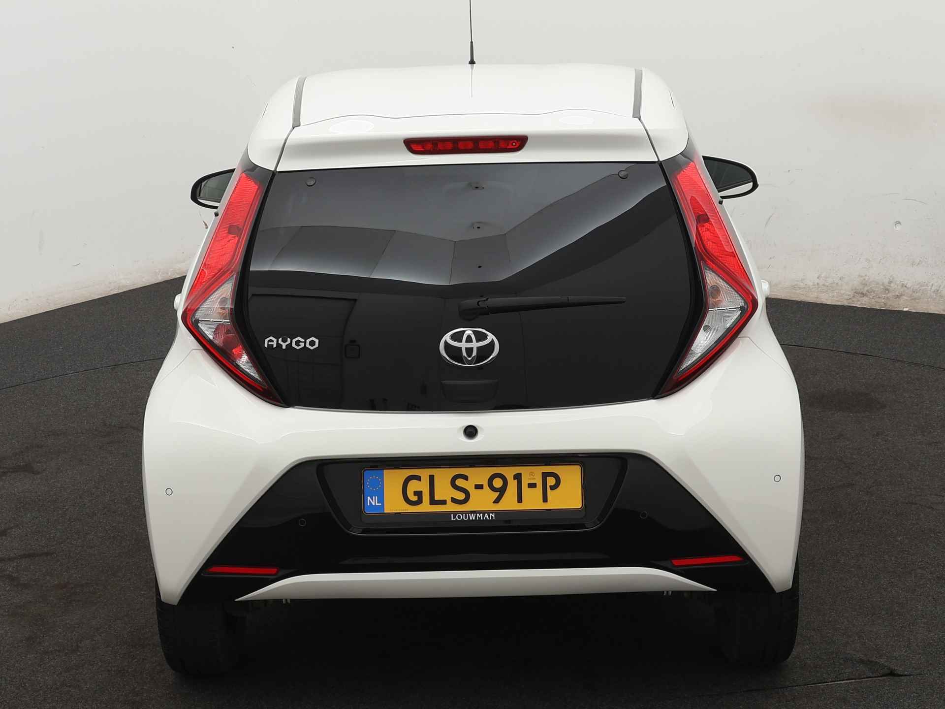 Toyota Aygo 1.0 X-Joy Limited | Automaat | Parkeersensoren | Parkeercamera | - 30/44