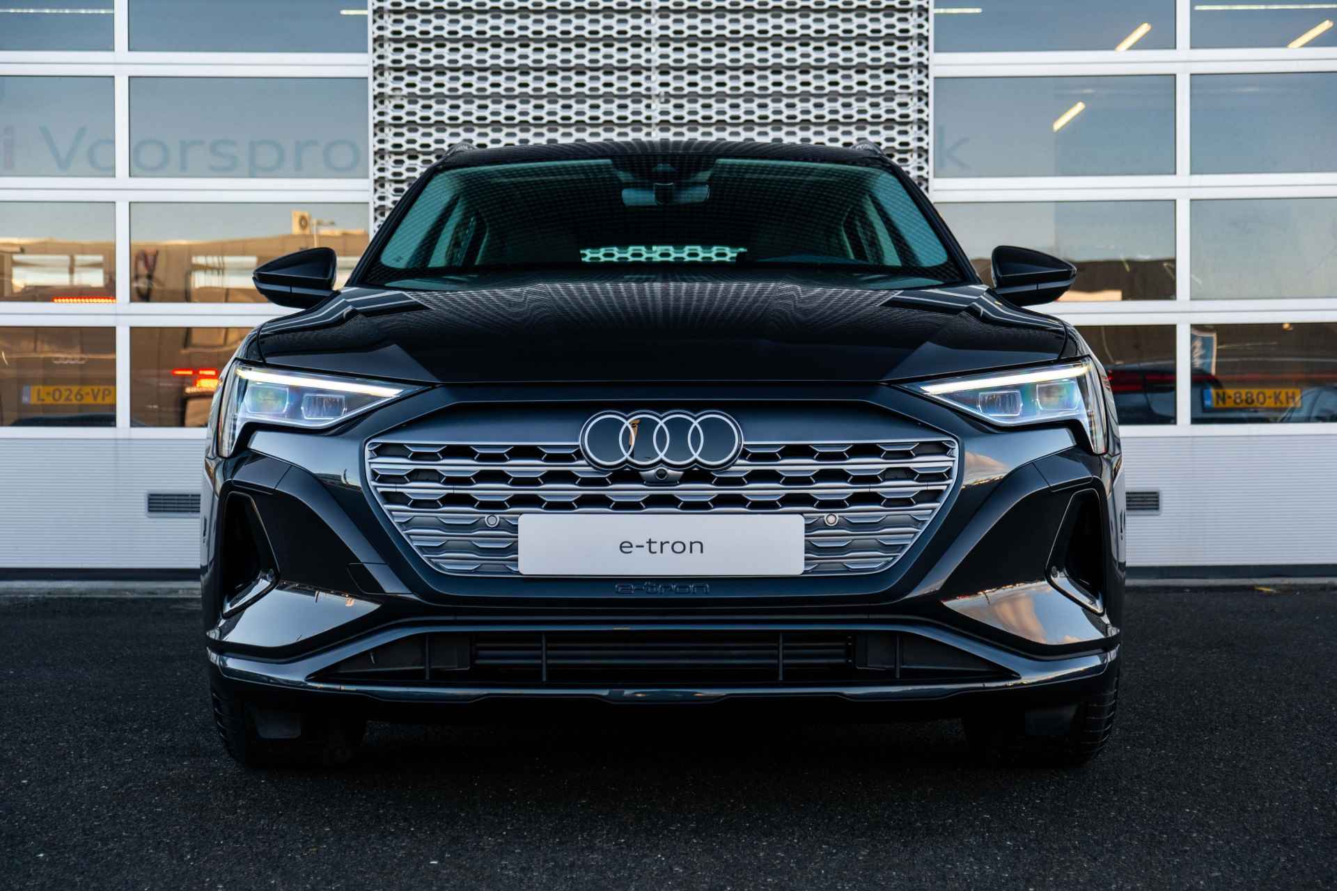 Audi Q8 e-tron 55 quattro Advanced Edition Plus 115 kWh - 3/25