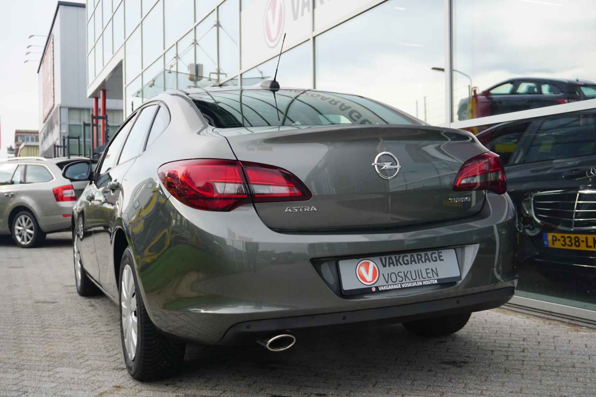 Opel Astra 1.4 Turbo Enjoy Automaat - 23/35