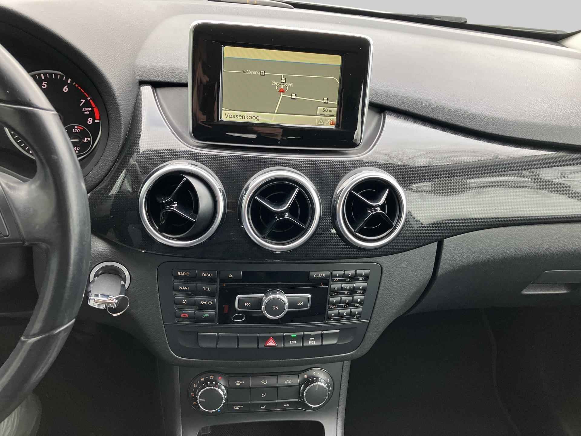 Mercedes-Benz B-Klasse 180 Ambition Navigatie Vierseizoensbanden Trekhaak - 6/26