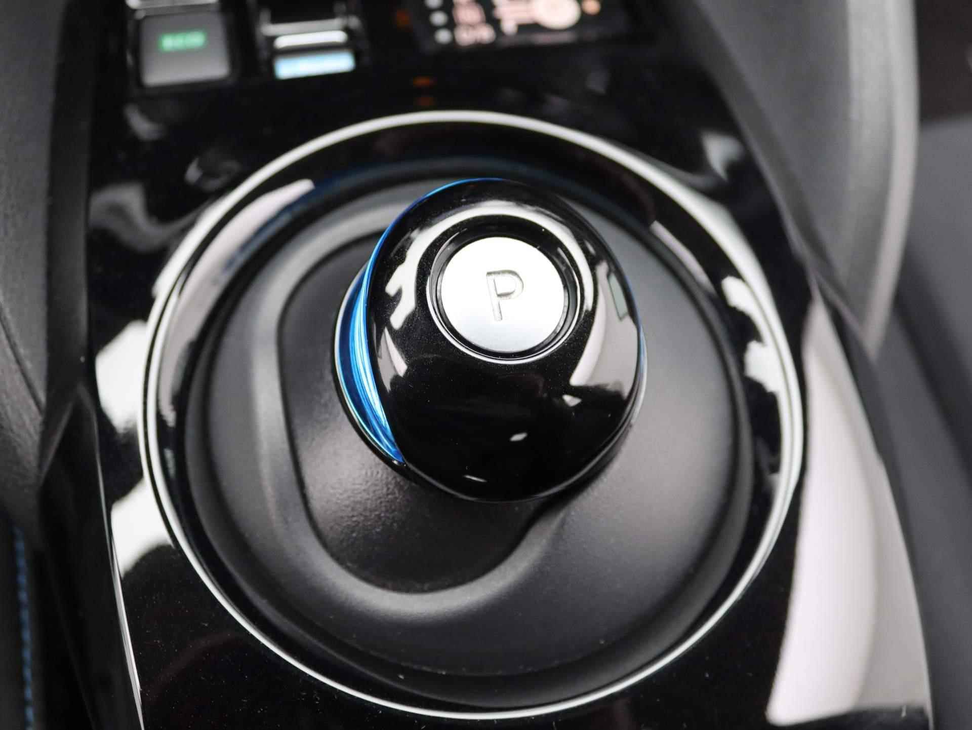 Nissan LEAF 2.ZERO EDITION 40 kWh | 1 ste eig | Apple carplay | dodehoek detectie | led koplampen - 19/47