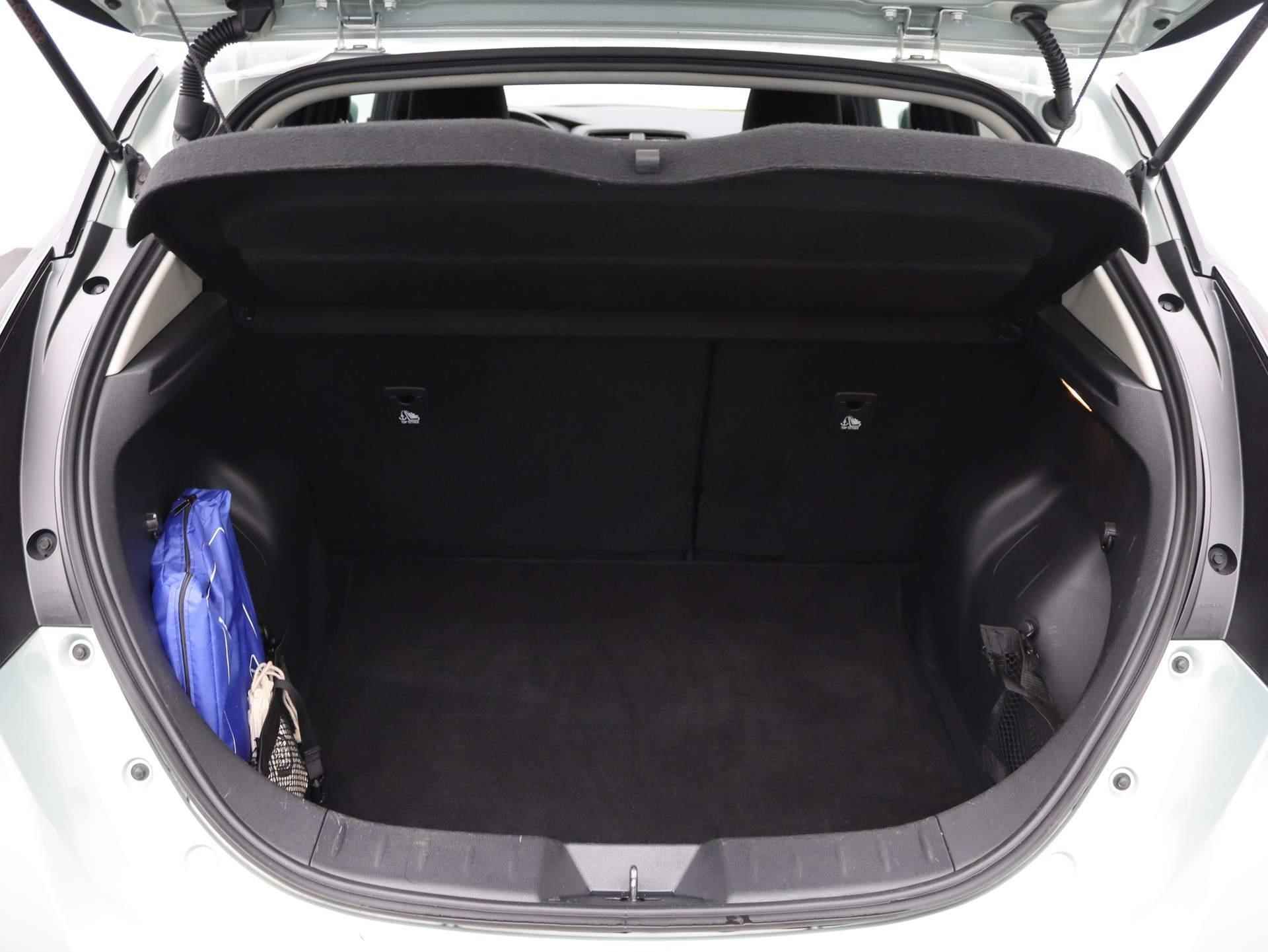Nissan LEAF 2.ZERO EDITION 40 kWh | 1 ste eig | Apple carplay | dodehoek detectie | led koplampen - 31/47