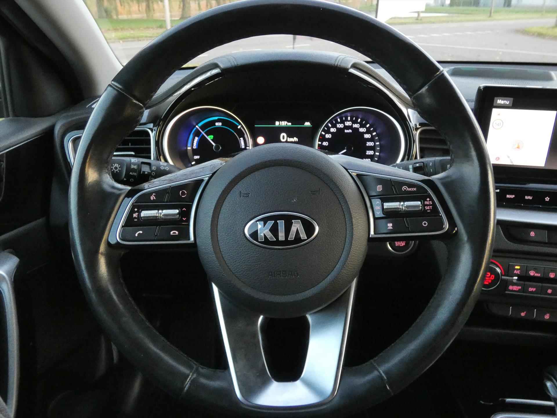 KIA Ceed Sw 1.6 GDI PHEV 141pk DCT6 DynamicPlusLine | Carplay | Led | - 15/39