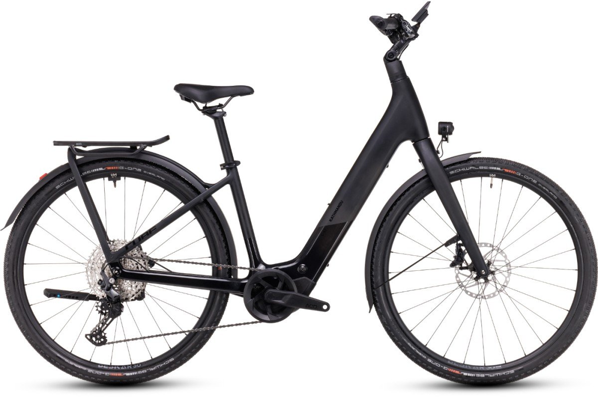 CUBE KATHMANDU HYBRID C:62 Lageinstap Carbon/black EEM 54cm EEM 2024