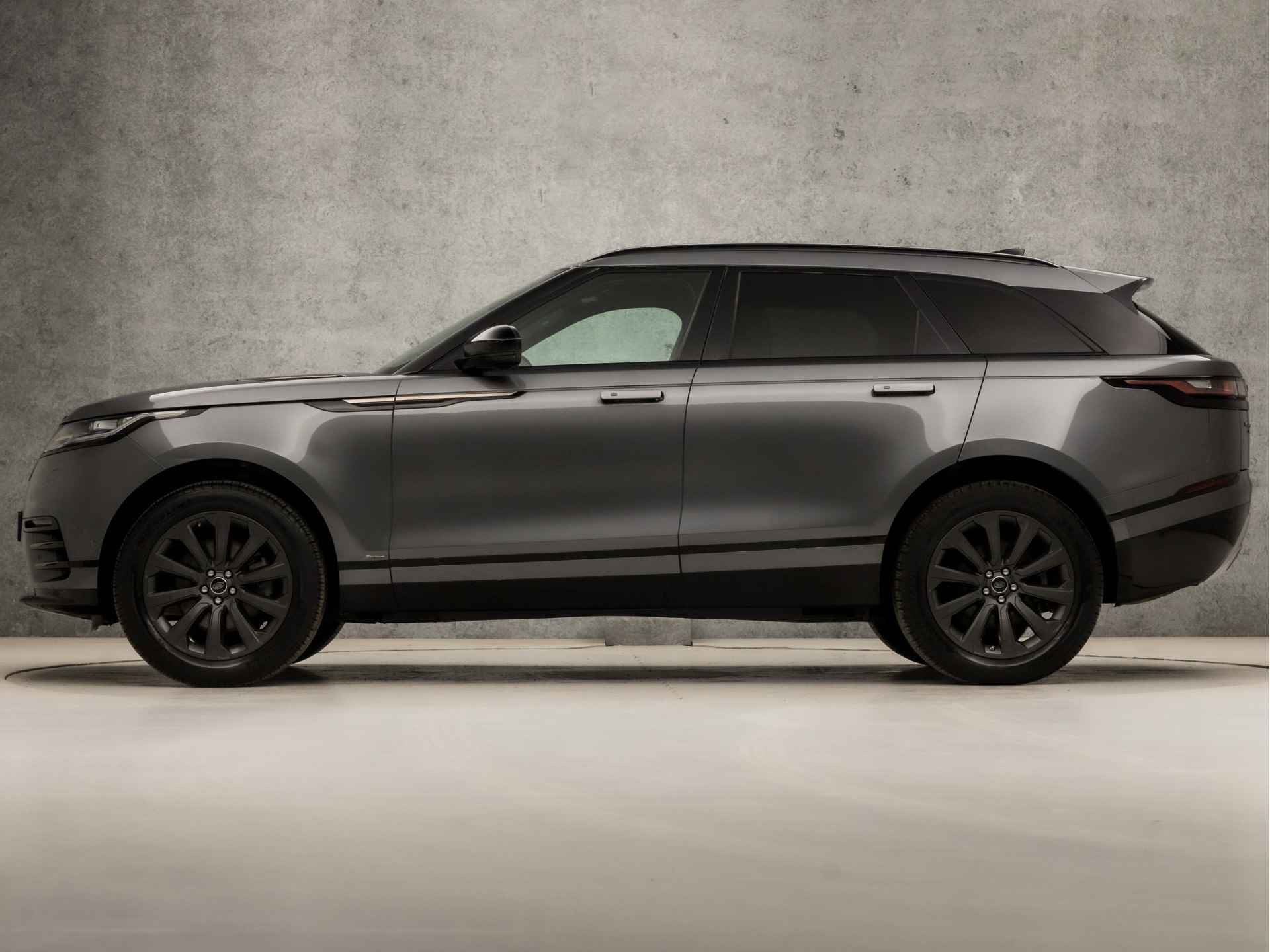 Land Rover Range Rover Velar 2.0 P300 Turbo AWD HSE Sport 301Pk Automaat (PANORAMADAK, APPLE CARPLAY, GROOT NAVI, LEDER, MEMORY SEATS, MERIDIAN, MATRIX LED, CAMERA, NIEUWSTAAT) - 2/42