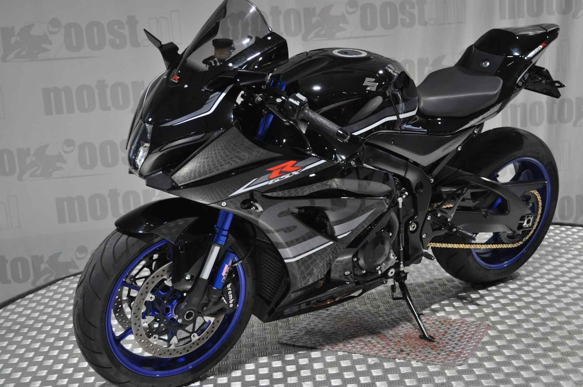 SUZUKI Gsx-r 1000 Ra SPECIAL - 6/28