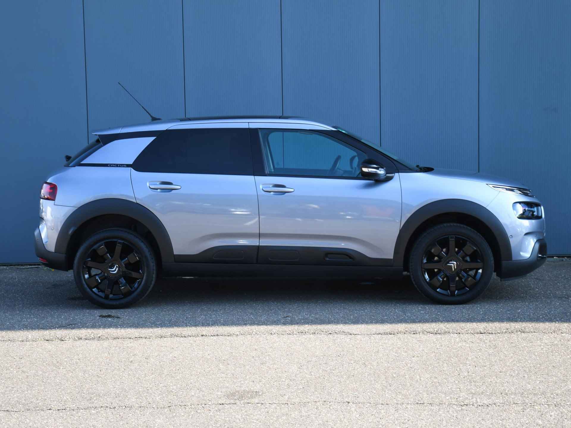 Citroen C4 Cactus Shine 1.2 PureTech 110pk KEYLESS ENTRY | NAVI | CRUISE | DODE HOEK | 17''LM | PANO-DAK | DAB | PDC + CAMERA - 3/32