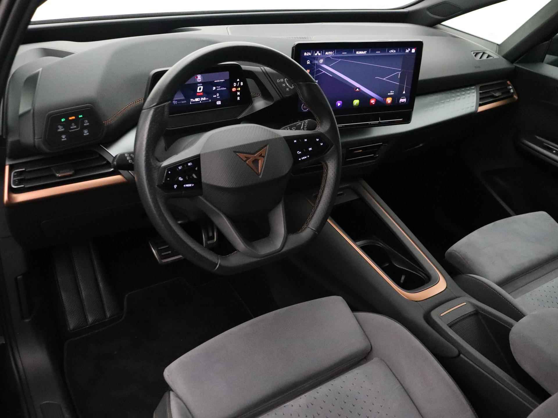 CUPRA Born Copper Edition One 62 kWh | Pano dak | Navigatie | Stoelverwarming | HUD | Camera | - 3/16