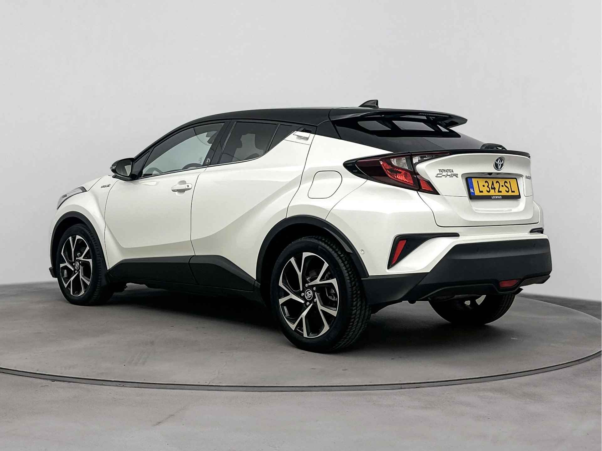 Toyota C-HR 1.8 Hybrid Business Plus Limited | Stuur-/Stoelverwarming | Navigatie | Climate Control | LED | LM velgen | Cruise Control Adaptief | Parkeerhulp | - 15/40