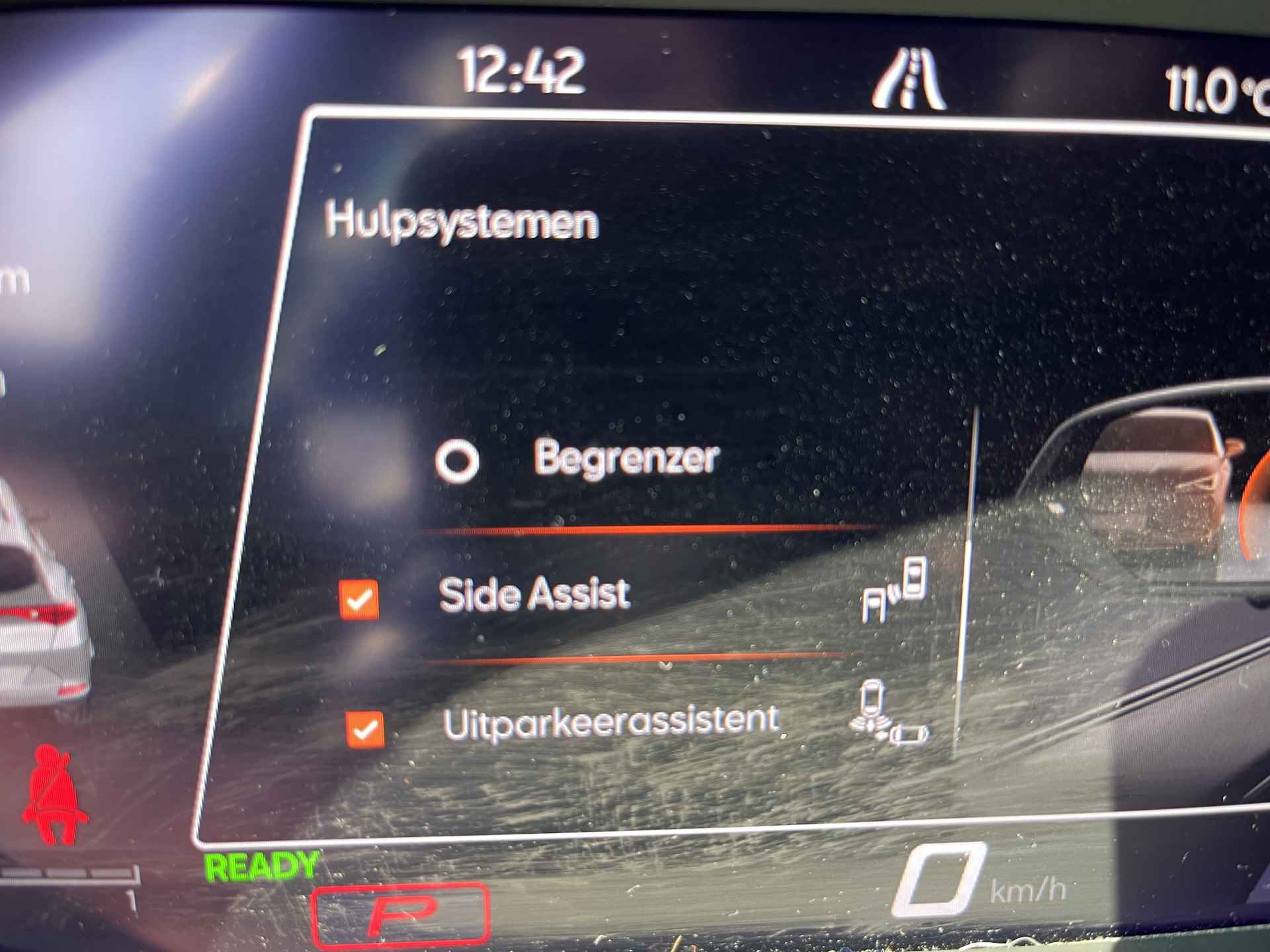 CUPRA Formentor 1.4 e-Hybrid Adrenaline / AUTOMAAT/ 16.000 KM/ PARK. SENSOREN/ KEYLESS/ DODE HOEK/ MATRIX/ STOEL-STUURVERWARM./ ADAPT. CRUISE/ APP-CONNECT/ NAVI/ CLIMA/ DAB/ 19" LMV - 16/43