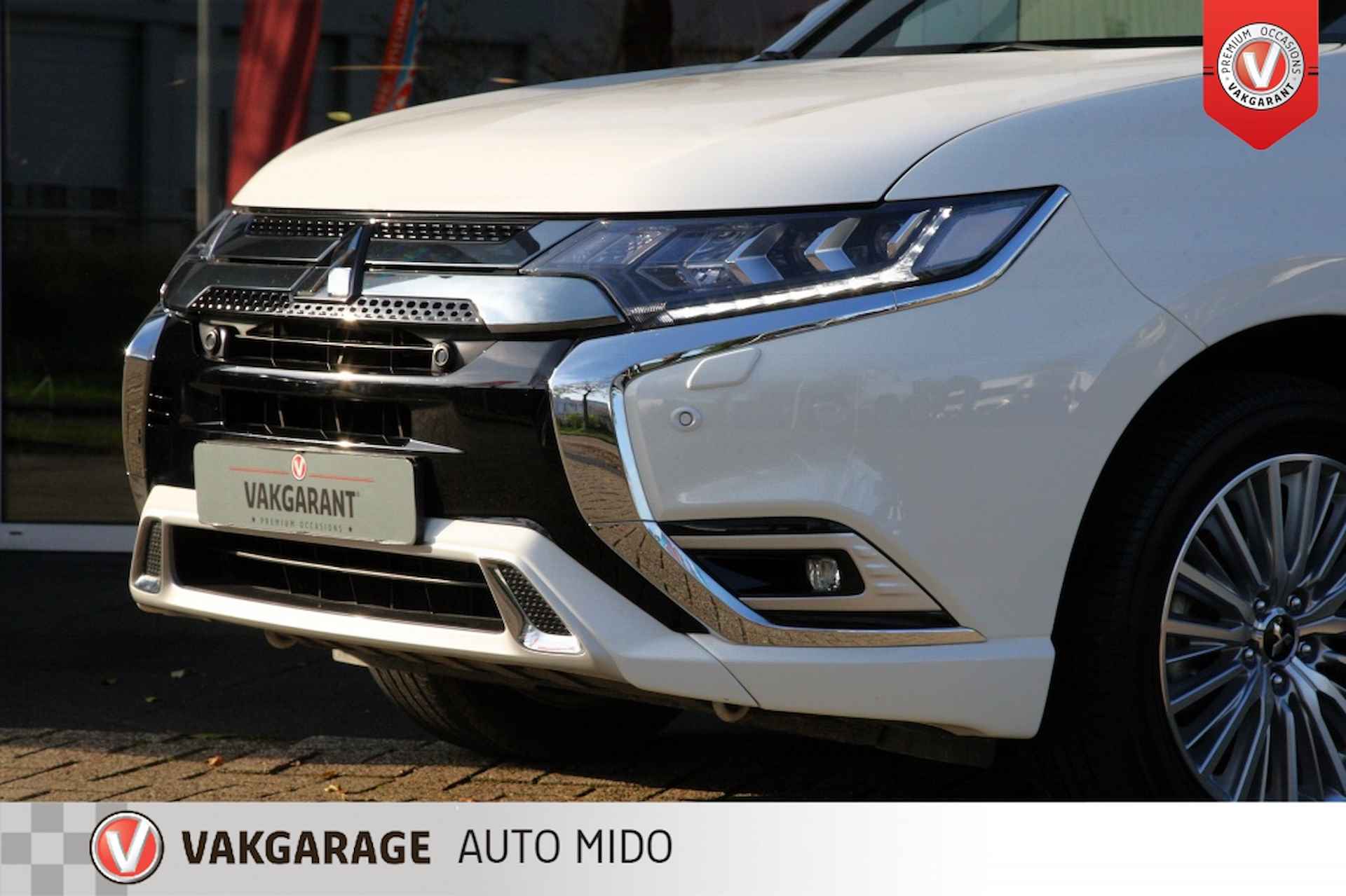 Mitsubishi Outlander 2.4 PHEV Instyle 4WD -Schuifdak- -Trekhaak- BTW AUTO - 36/60