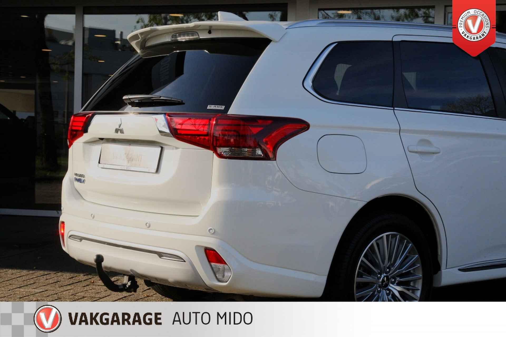 Mitsubishi Outlander 2.4 PHEV Instyle 4WD -Schuifdak- -Trekhaak- BTW AUTO - 37/60