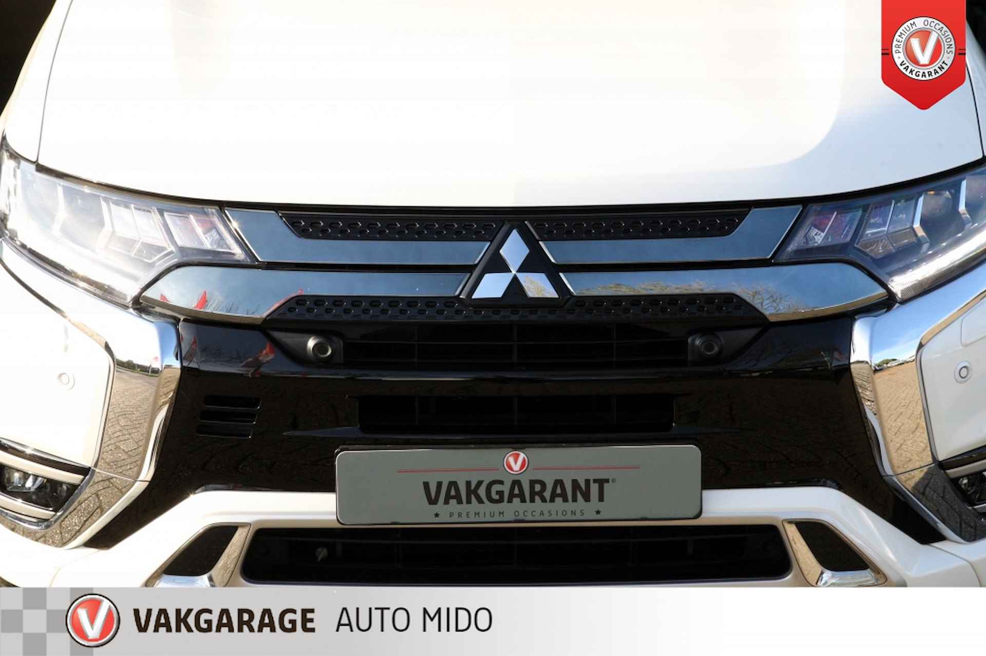 Mitsubishi Outlander 2.4 PHEV Instyle 4WD -Schuifdak- -Trekhaak- BTW AUTO - 46/60