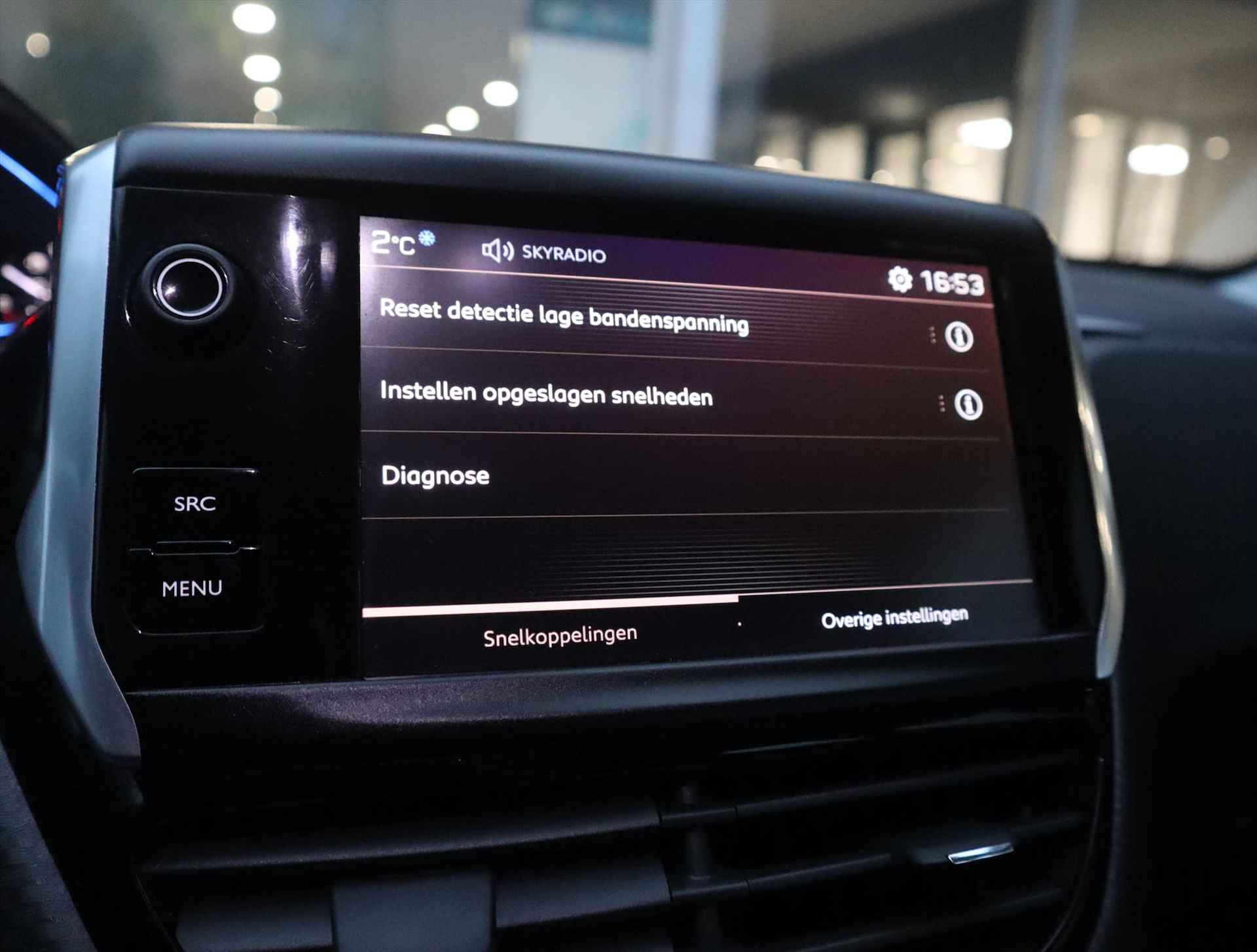 Peugeot 2008 SUV Allure PureTech 110PK EAT6 Automaat, Rijklaarprijs, Trekhaak Apple Carplay/Android auto Bluetooth Climate Control - 38/53