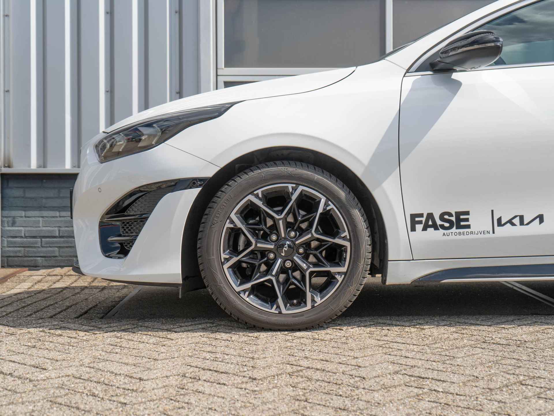 Kia ProCeed 1.5 T-GDi GT-PlusLine | Beschikbaar in overleg | LED | Navi | Stoel-/stuurverwarming | 17'' | Camera - 12/34