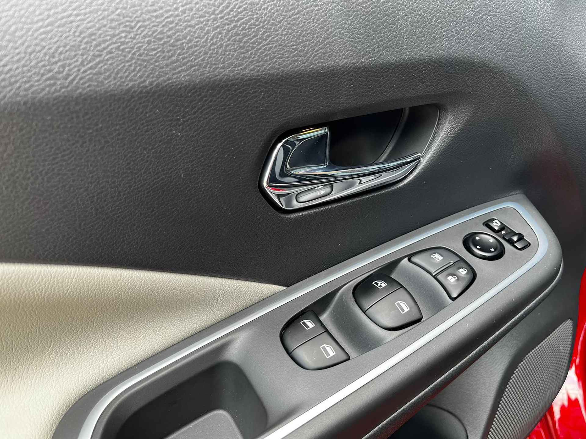 Nissan Micra 1.0 IG-T Tekna | Automatische Airco | 360 Camera | Navigatie | Keyless Entry | Bose Audio | - 18/26