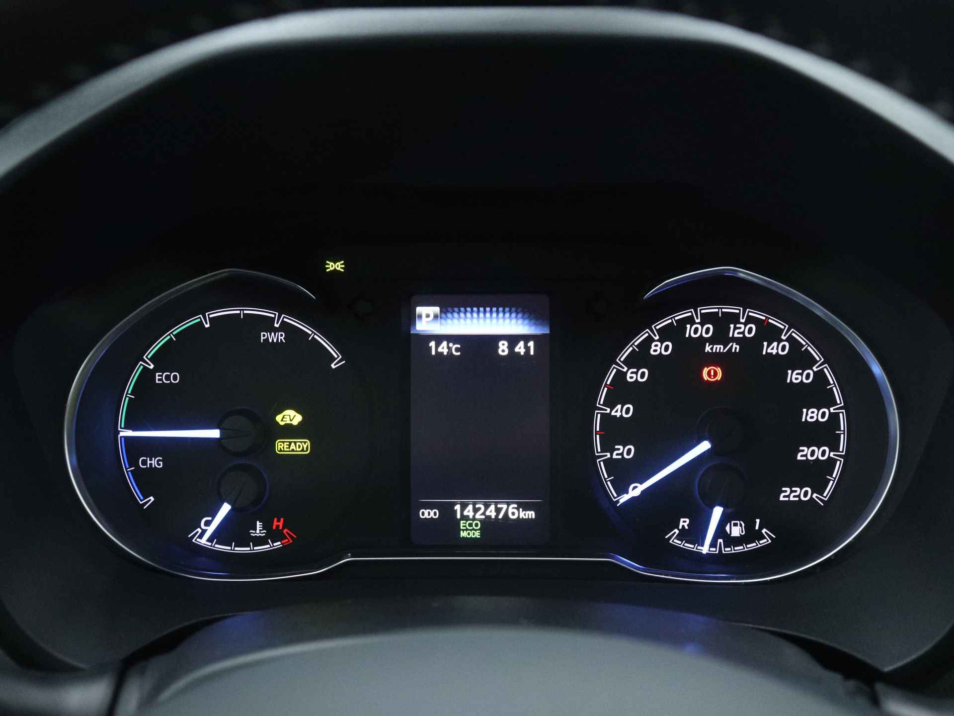 Toyota Yaris 1.5 Hybrid Dynamic | Navigatie | Keyless | - 7/43