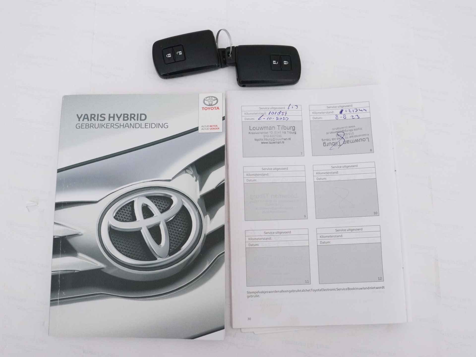 Toyota Yaris 1.5 Hybrid Dynamic | Navigatie | Keyless | - 14/43