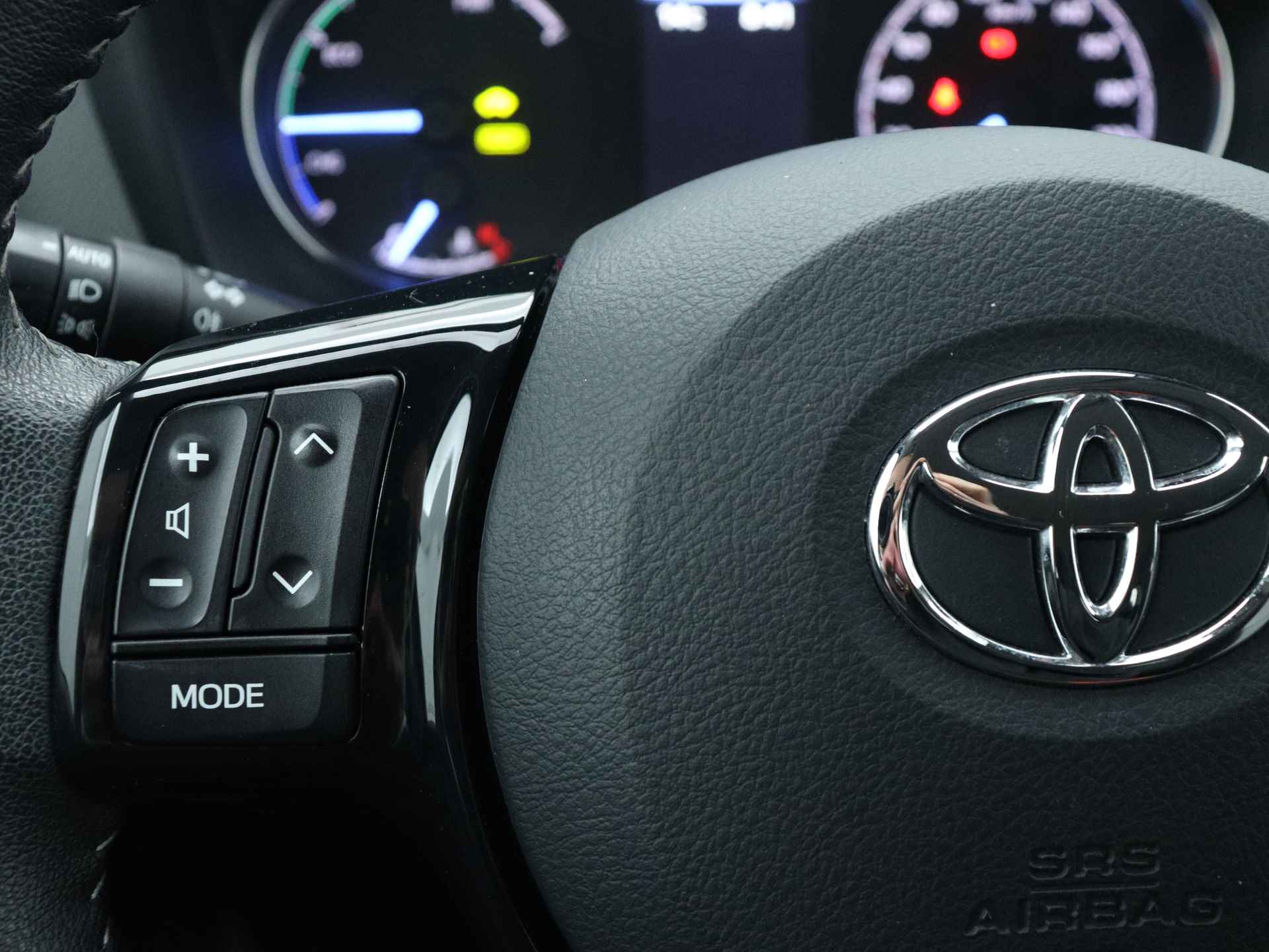 Toyota Yaris 1.5 Hybrid Dynamic | Navigatie | Keyless | - 22/43