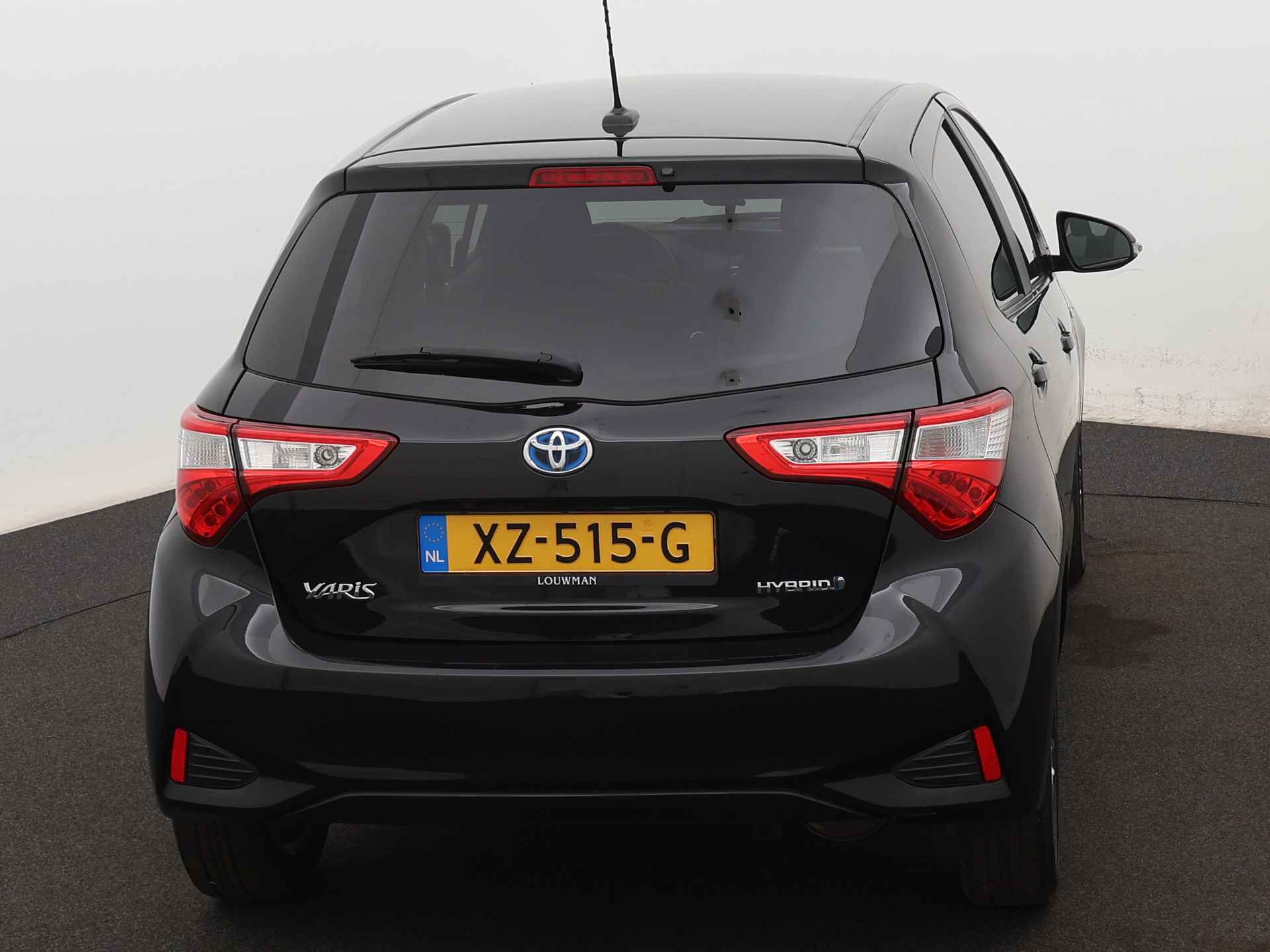 Toyota Yaris 1.5 Hybrid Dynamic | Navigatie | Keyless | - 30/43