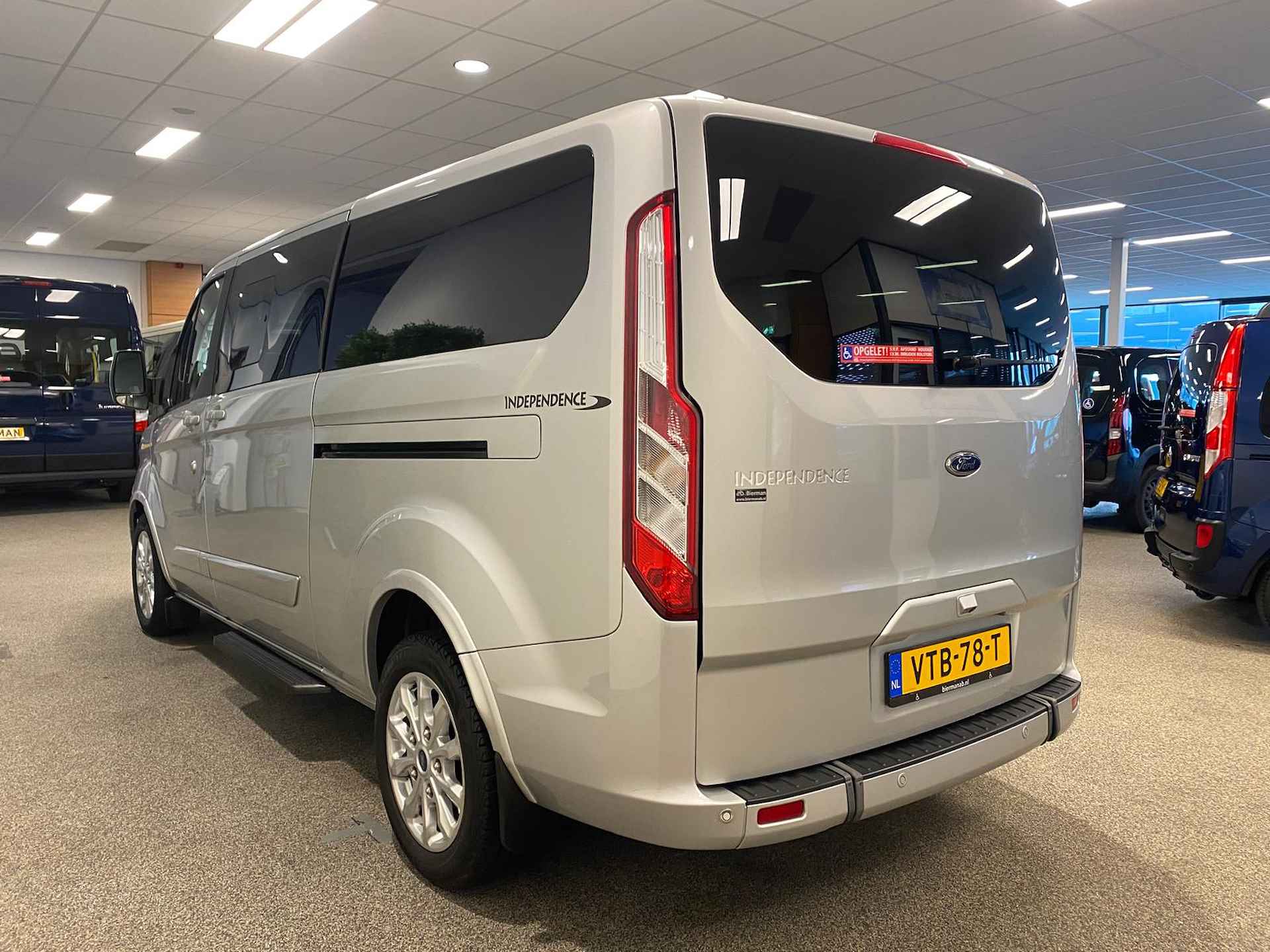 Ford Tourneo Custom L2H1 Rolstoelbus Automaat Bodemverlaging - 17/40