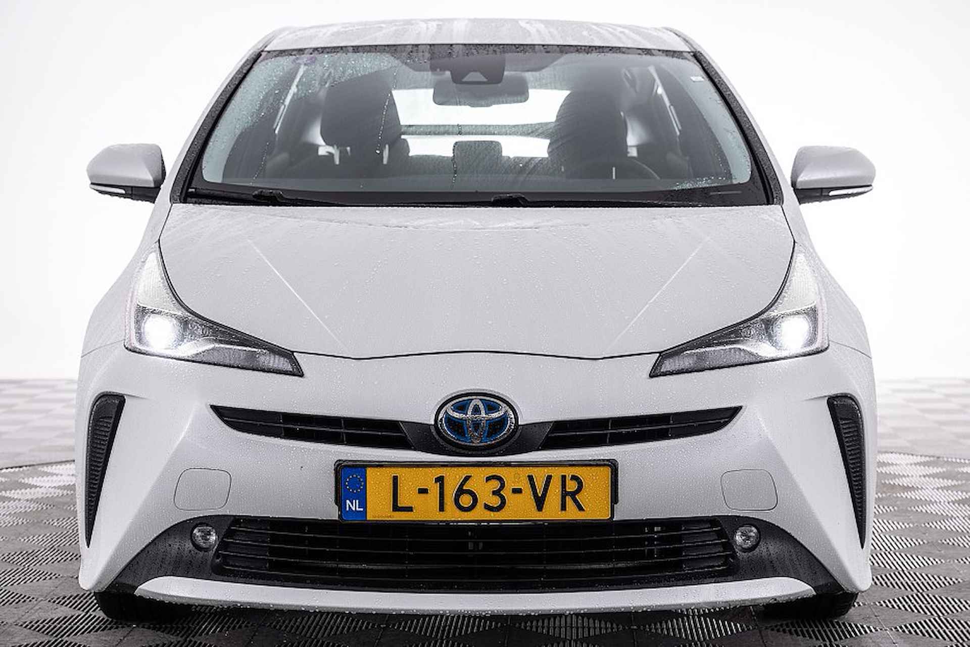 Toyota Prius 1.8 Dynamic | NAVI | XENON ✅ 1e Eigenaar . - 16/25