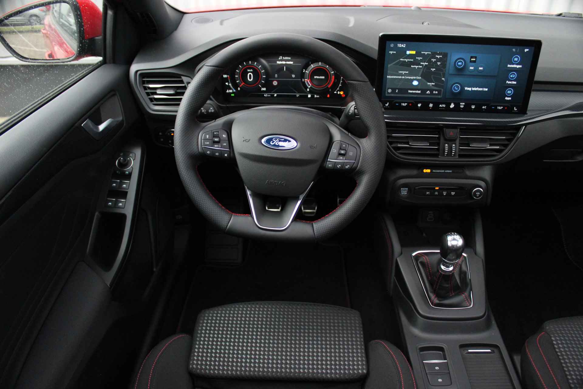 Ford Focus 1.0 EcoBoost ST Line X | Panoramadak | Adap. Cruise | AGR-Stoelen - 30/39