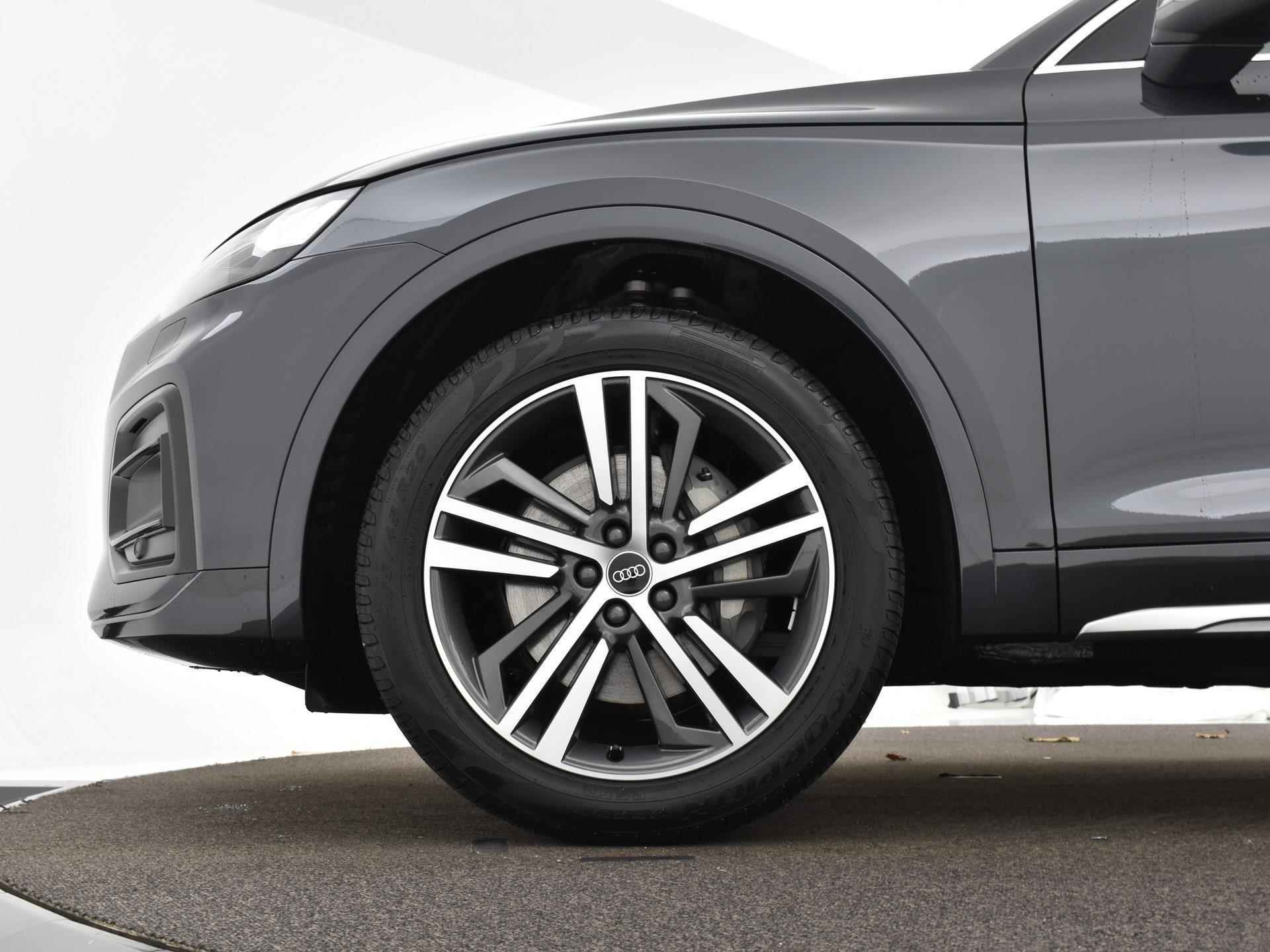 Audi Q5 Sportback Advanced edition 50 TFSI e 299 pk · Luchtvering · Glazen panoramadak · Ass. pakket City + Tour · Lederen bekleding - 5/36