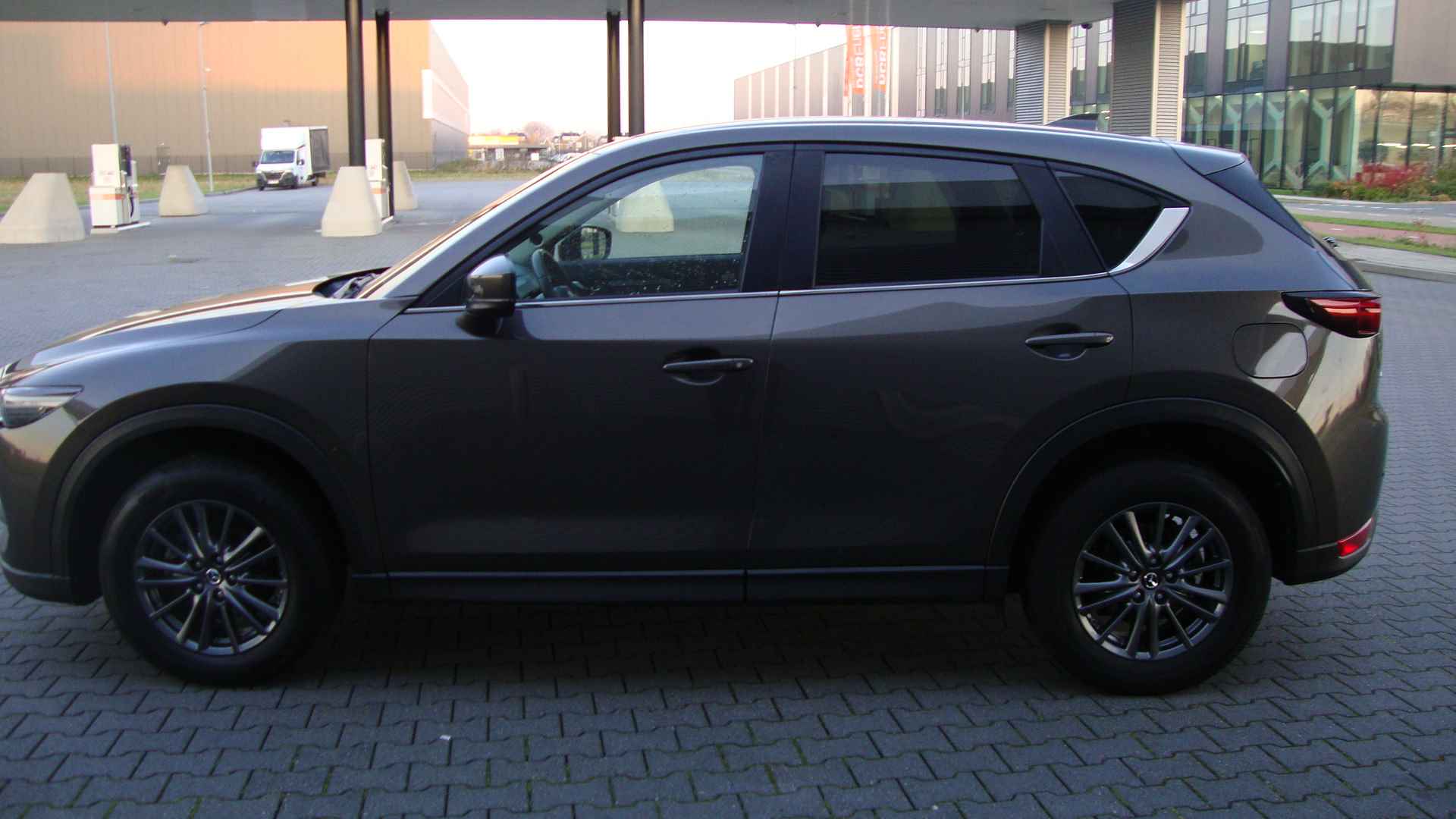 MAZDA Cx-5 2.0 SKYACTIV-G 165pk Tr.HaaK Leer 2WD Aut Business Comfort - 3/23