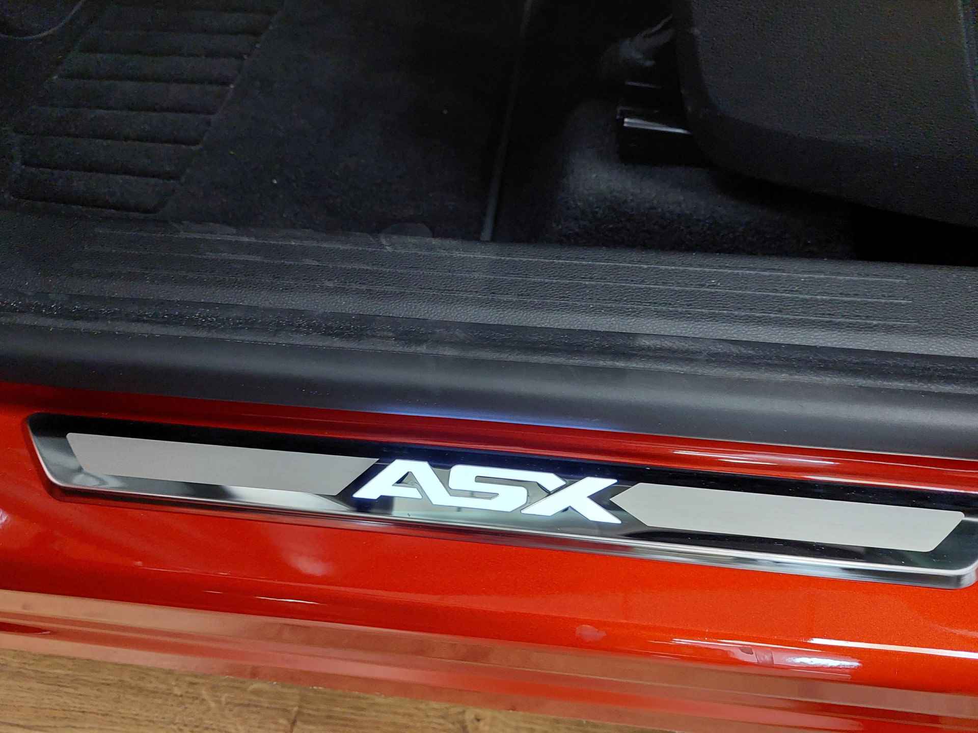 Mitsubishi ASX 1.6 HEV AT Instyle Leder interieur | Elektrische stoelbed. | panorama open dak - 33/38