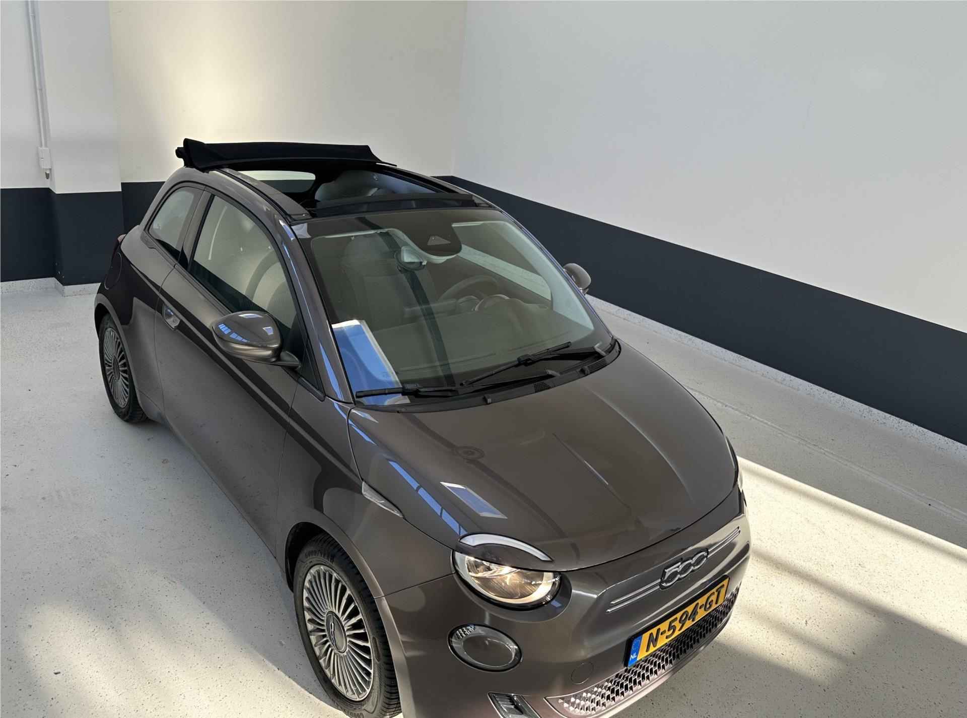 Fiat 500 C Icon 42 kWh |Navigatie | Lm velgen |NL| - 23/31