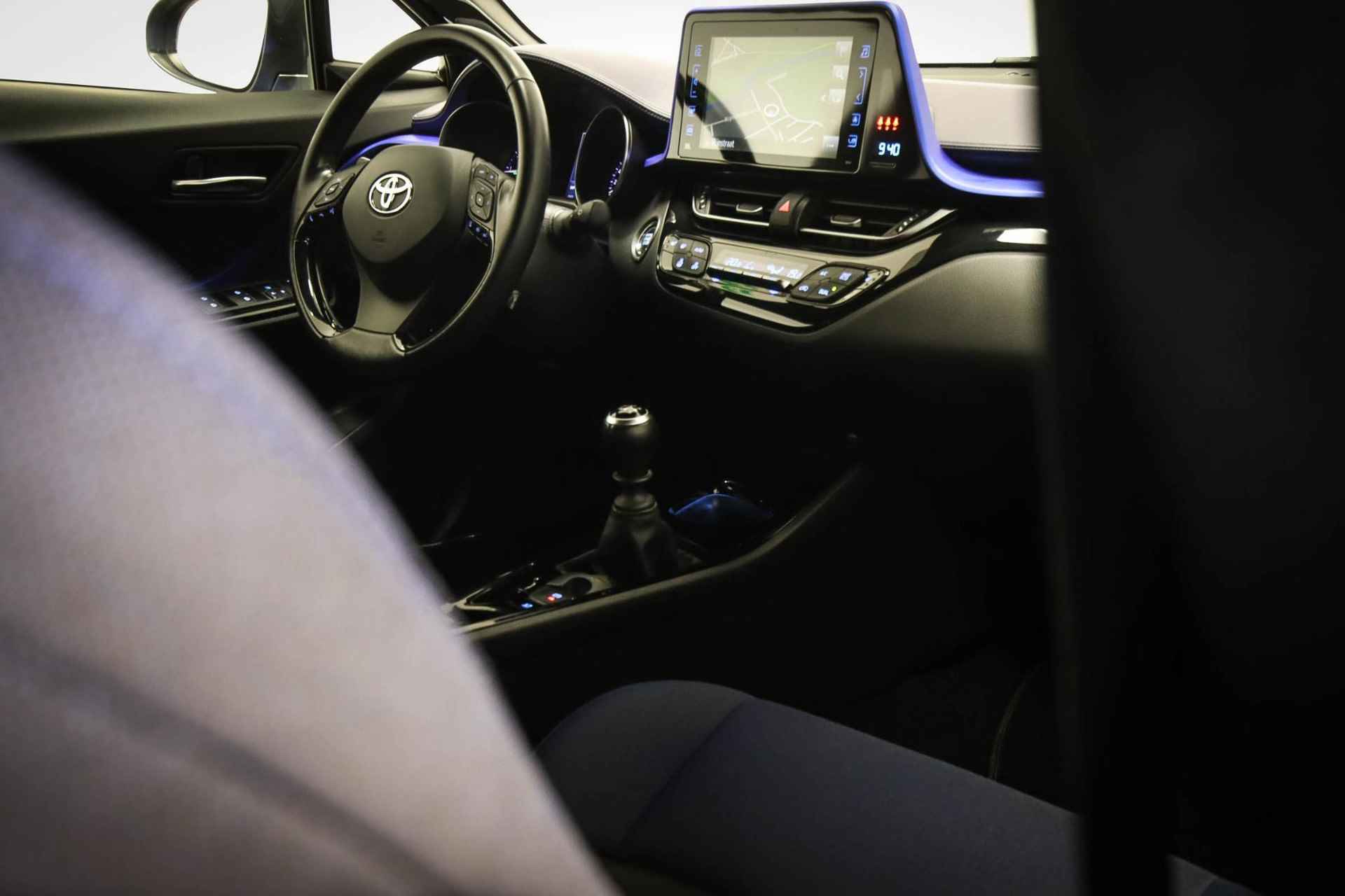 Toyota C-HR 1.2 Bi-Tone Plus | JBL DAB | STUURVERWARMING | CAMERA | TREKHAAK AFNEEMBAAR - 11/54