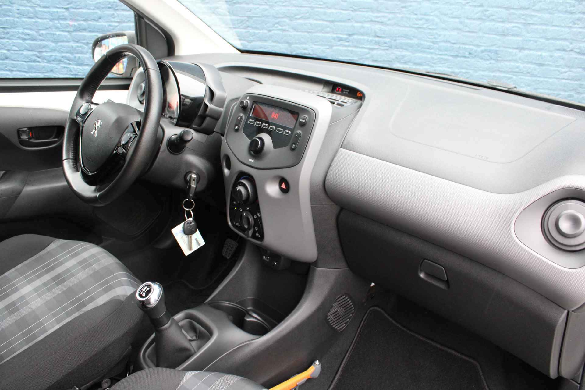 Peugeot 108 5drs 1.0 e-VTi Active | Airconditioning | Bluetooth | LED | Mistlampen | - 4/28
