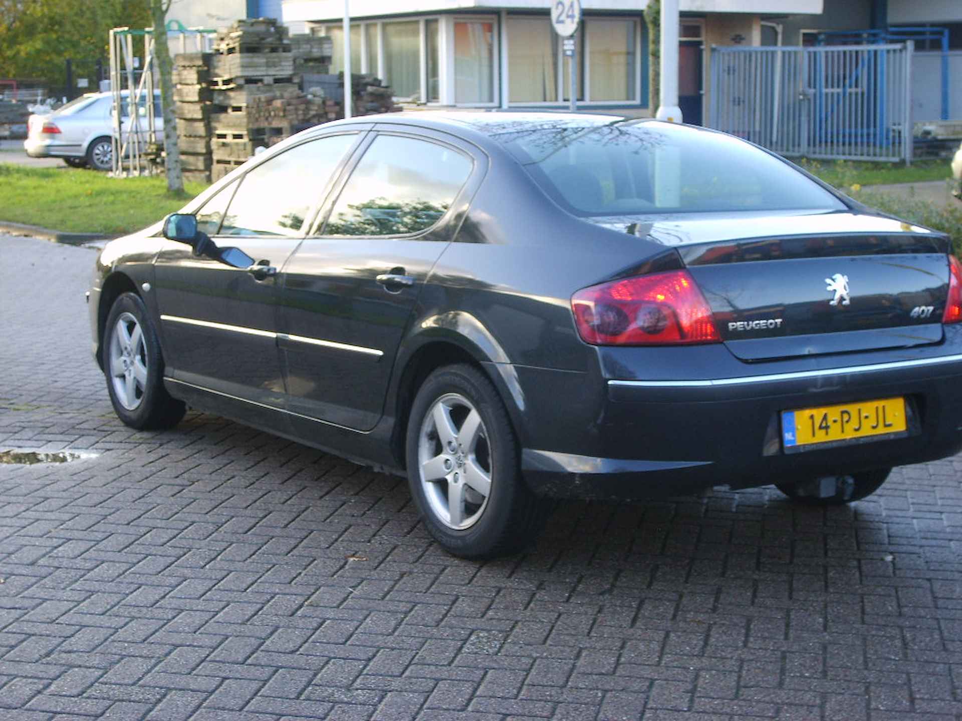 Peugeot 407 2.0-16V XR Pack - 7/23