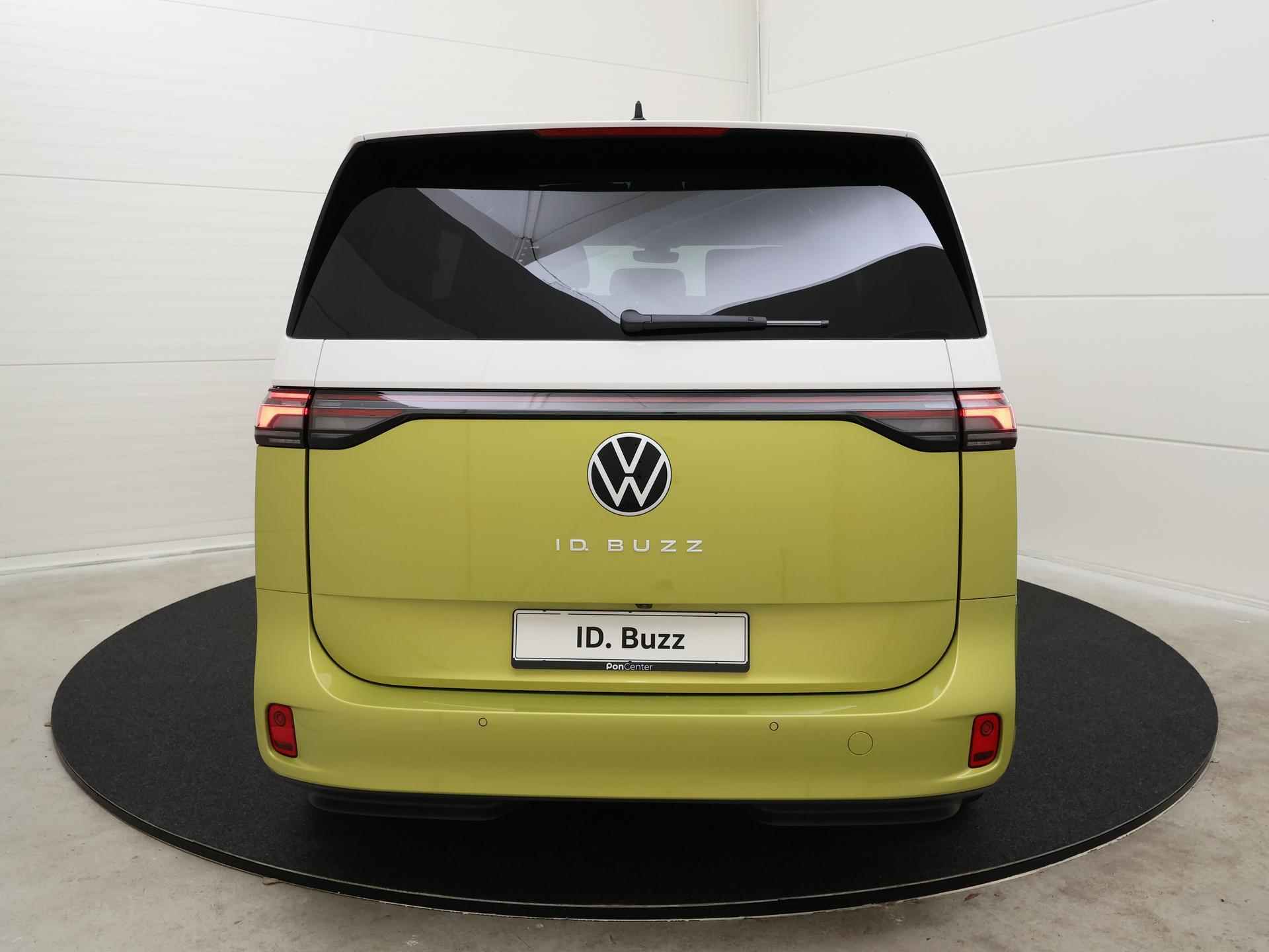 Volkswagen ID. Buzz Pro 210 kW / 286 pk 7 persoons - 6/16