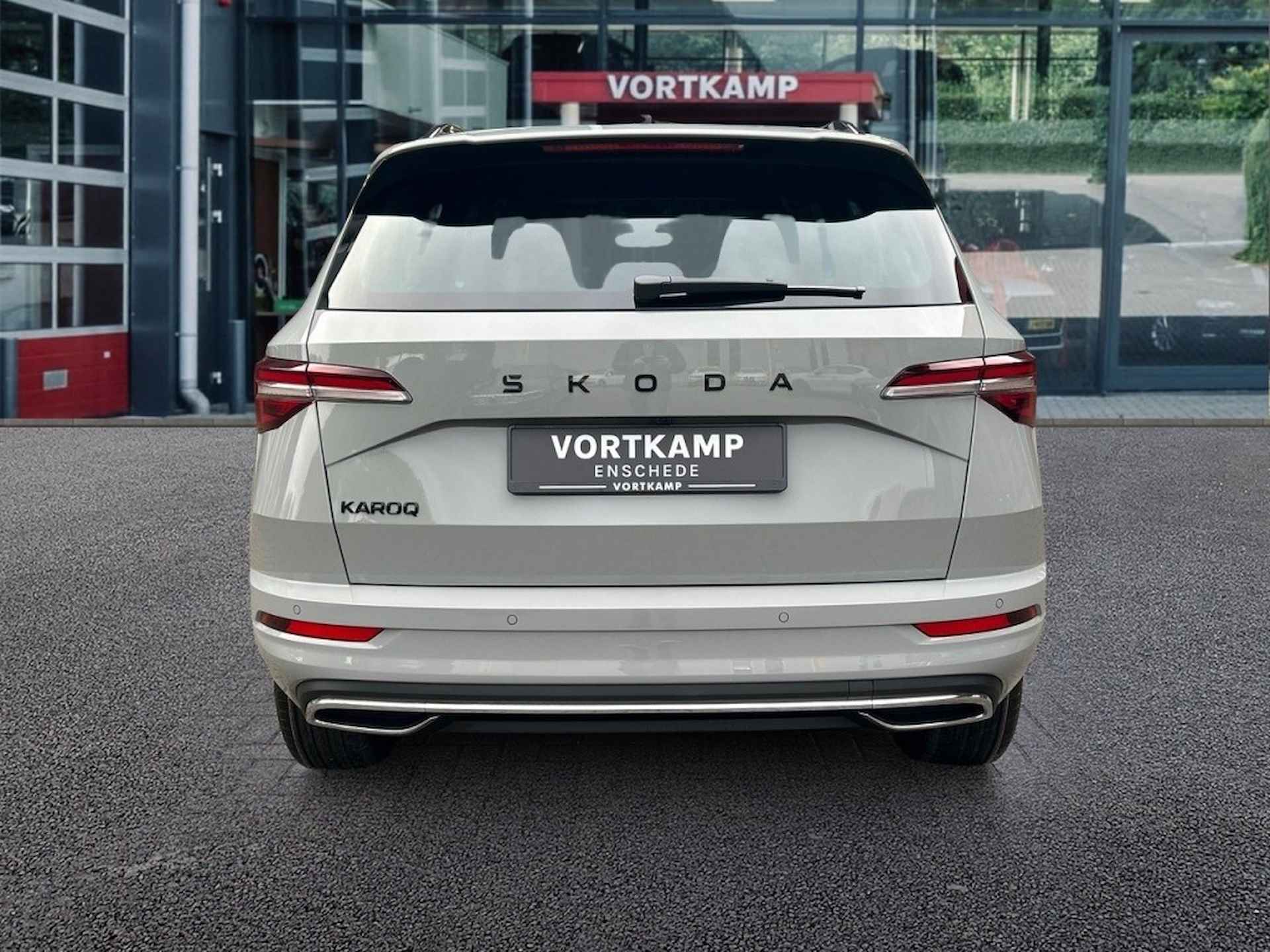 SKODA Karoq 1.5 TSI DSG SPORTLINE TREKHAAK/CAMERA/ACC/STUUR-STOELVERW - 6/28