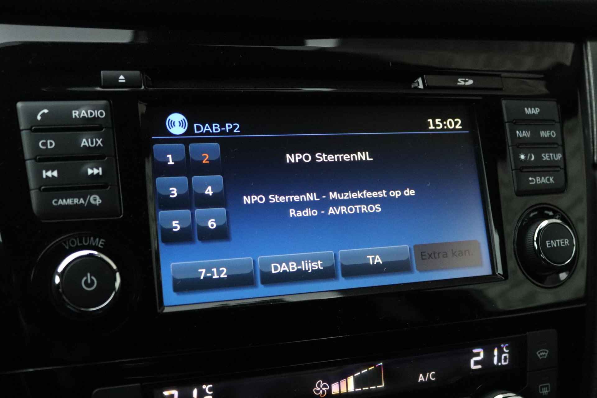 Nissan Qashqai 1.2 Tekna + | Panoramadak | Stoelverwarming | 360° Camera | BOSE Audiosysteem | - 11/39